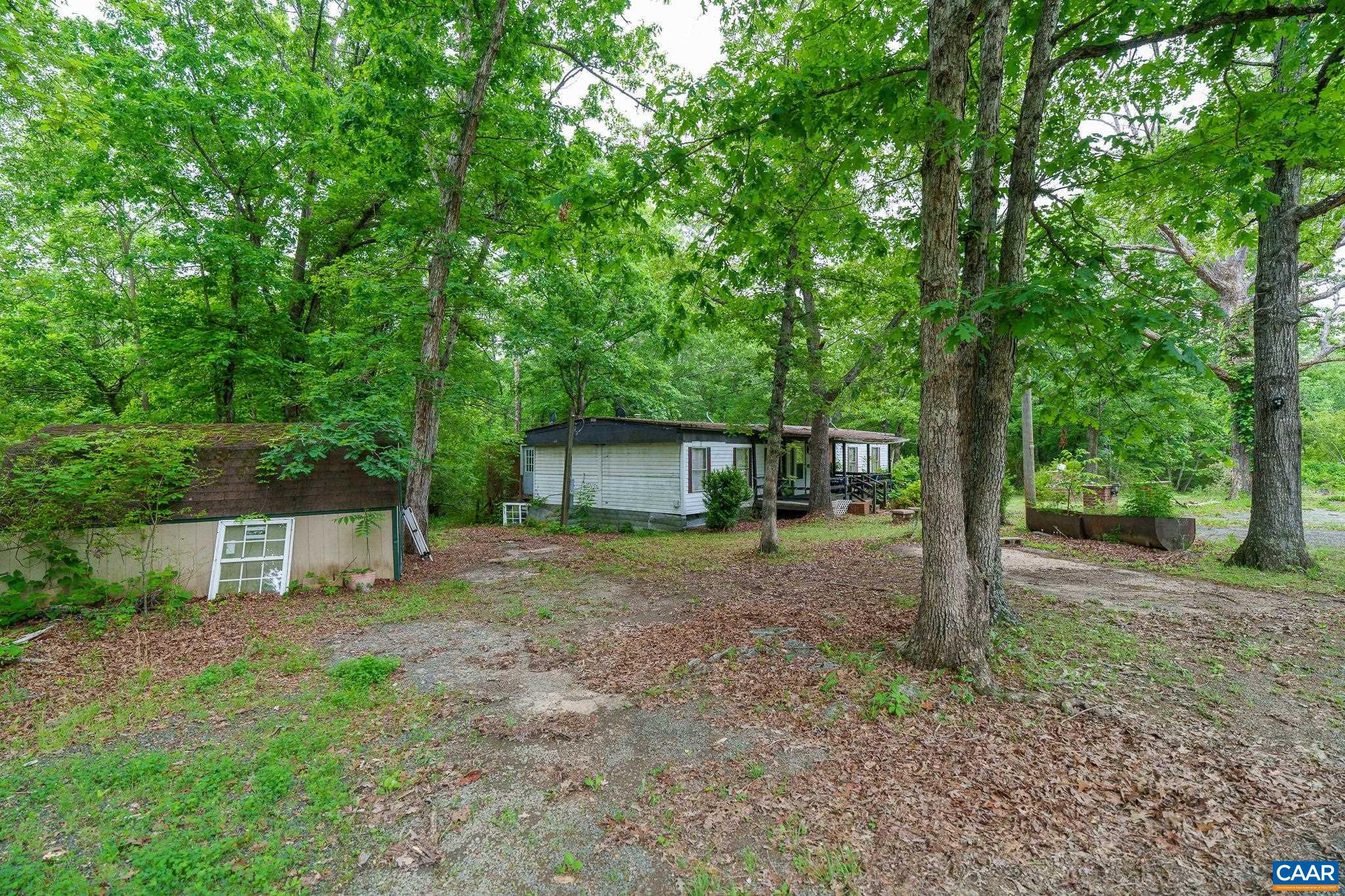 3849 EVERETTSVILLE LN, KESWICK, Virginia 22947, 4 Bedrooms Bedrooms, ,2 BathroomsBathrooms,Residential,3849 EVERETTSVILLE LN,664677 MLS # 664677
