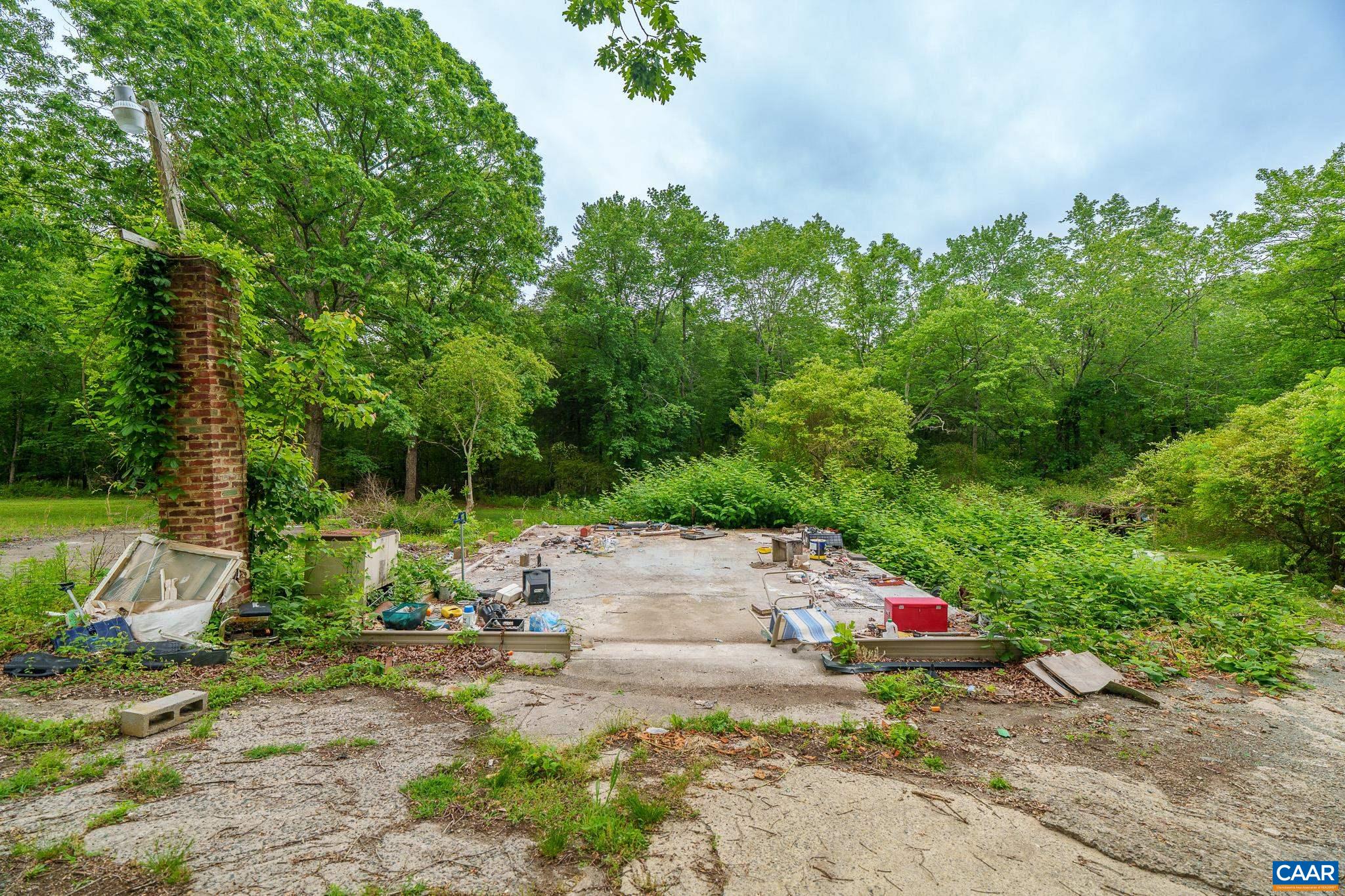 3849 EVERETTSVILLE LN, KESWICK, Virginia 22947, 4 Bedrooms Bedrooms, ,2 BathroomsBathrooms,Residential,3849 EVERETTSVILLE LN,664677 MLS # 664677