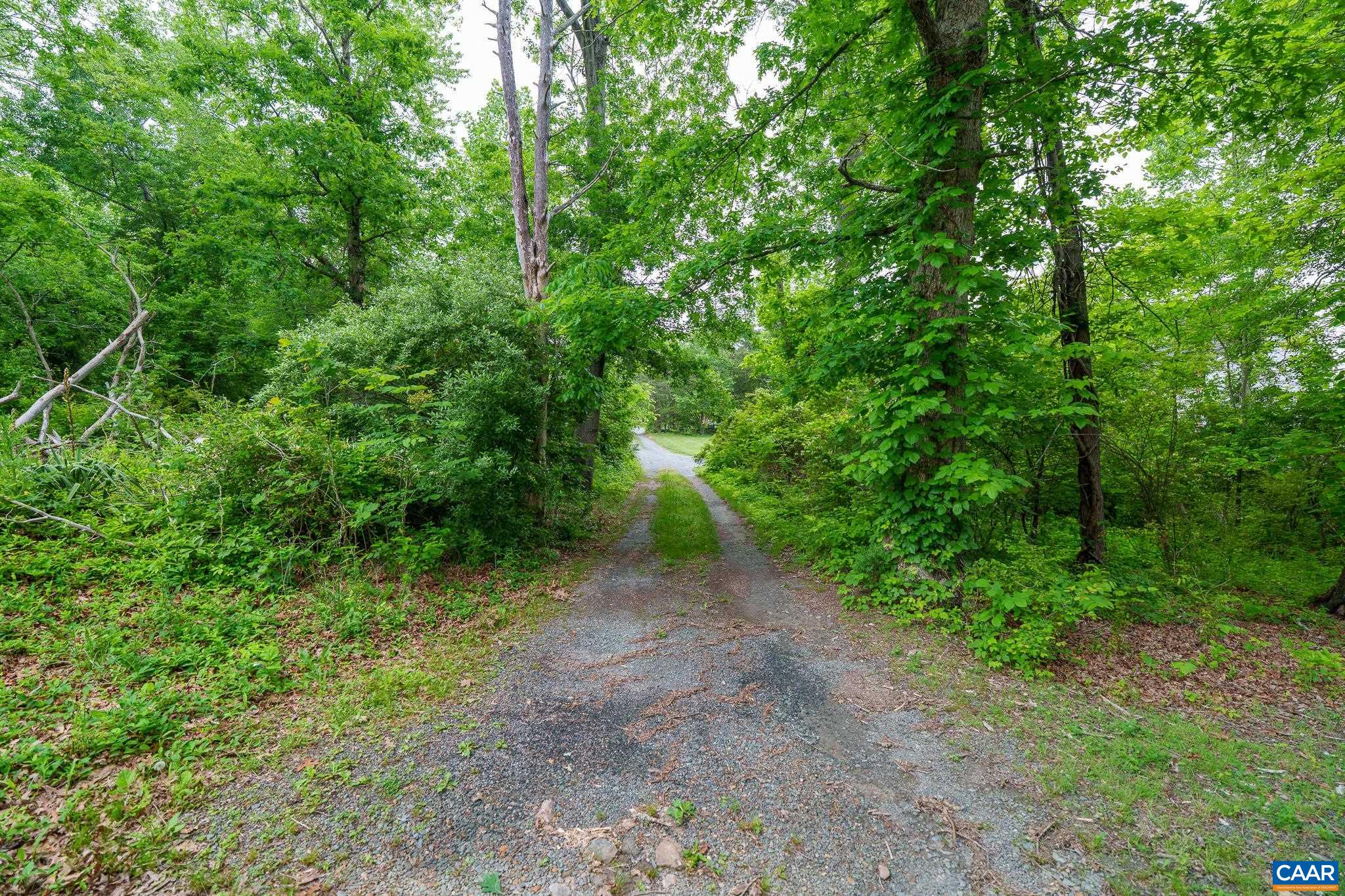 3849 EVERETTSVILLE LN, KESWICK, Virginia 22947, 4 Bedrooms Bedrooms, ,2 BathroomsBathrooms,Residential,3849 EVERETTSVILLE LN,664677 MLS # 664677