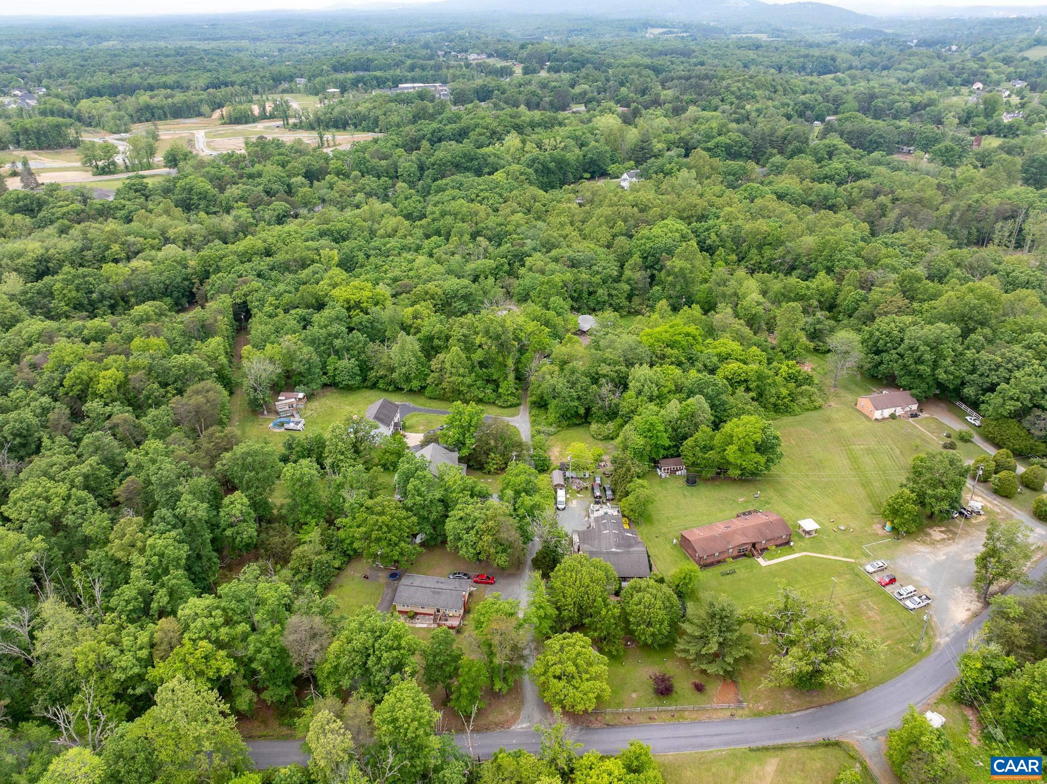 3849 EVERETTSVILLE LN, KESWICK, Virginia 22947, 4 Bedrooms Bedrooms, ,2 BathroomsBathrooms,Residential,3849 EVERETTSVILLE LN,664677 MLS # 664677