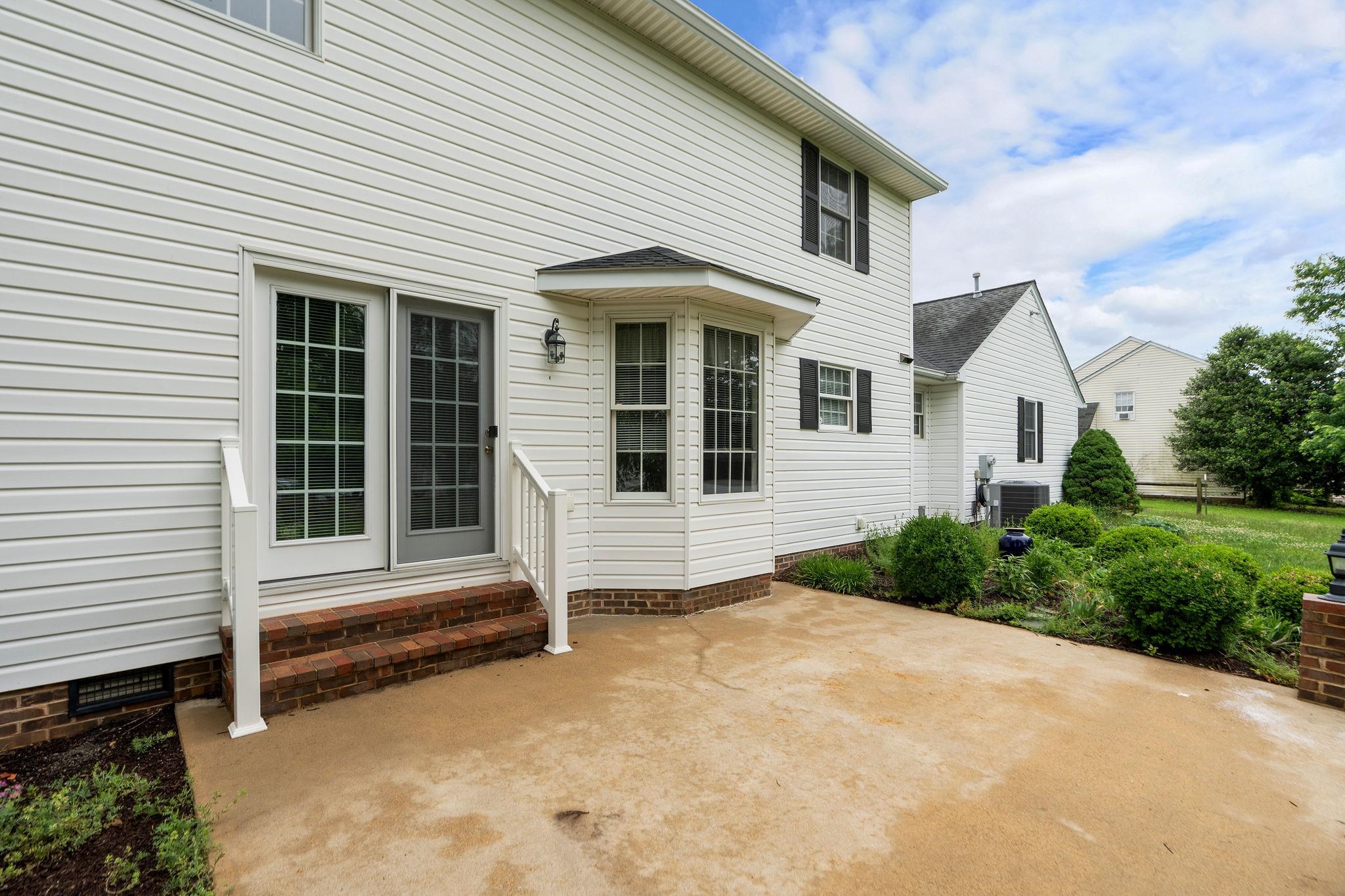 82 PHEASANT RUN, WAYNESBORO, Virginia 22980, 3 Bedrooms Bedrooms, ,2 BathroomsBathrooms,Residential,82 PHEASANT RUN,664679 MLS # 664679