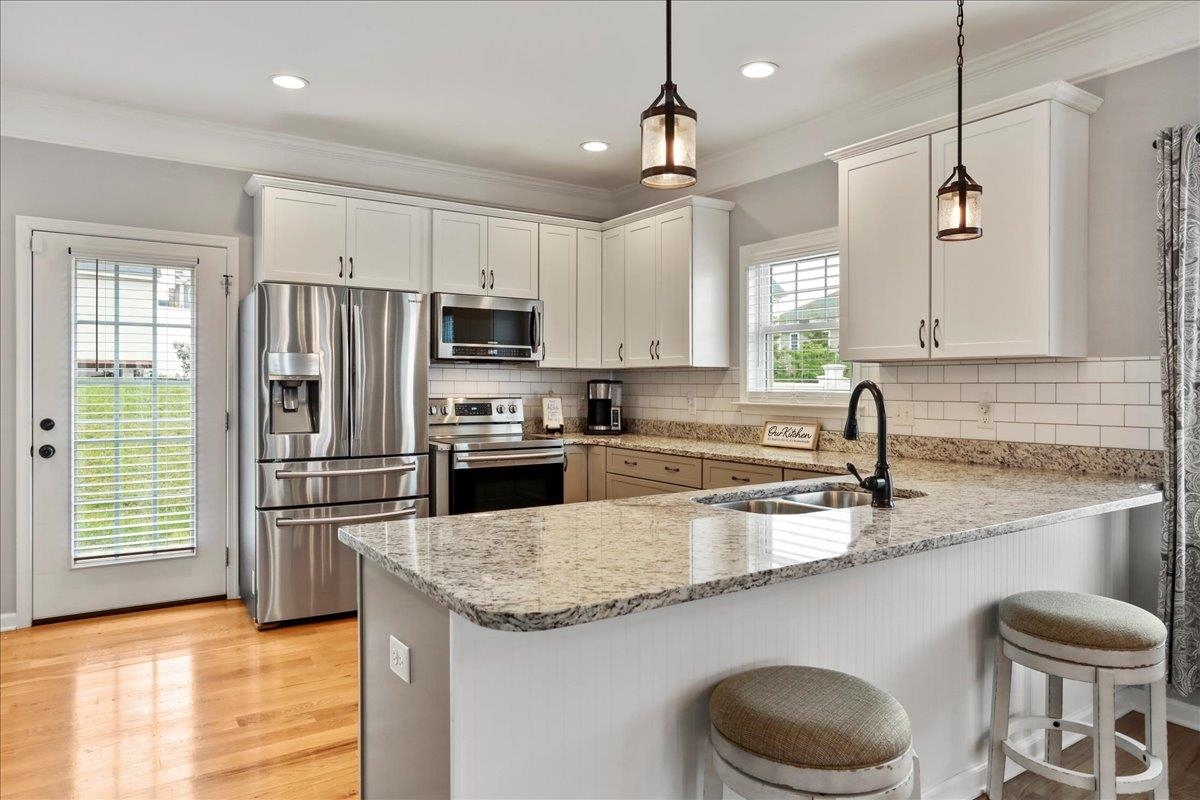 115 BEAUREGARD DR, STAUNTON, Virginia 24401, 3 Bedrooms Bedrooms, ,2 BathroomsBathrooms,Residential,115 BEAUREGARD DR,664681 MLS # 664681