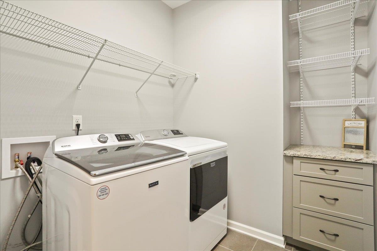 Spacious with plenty of shelves