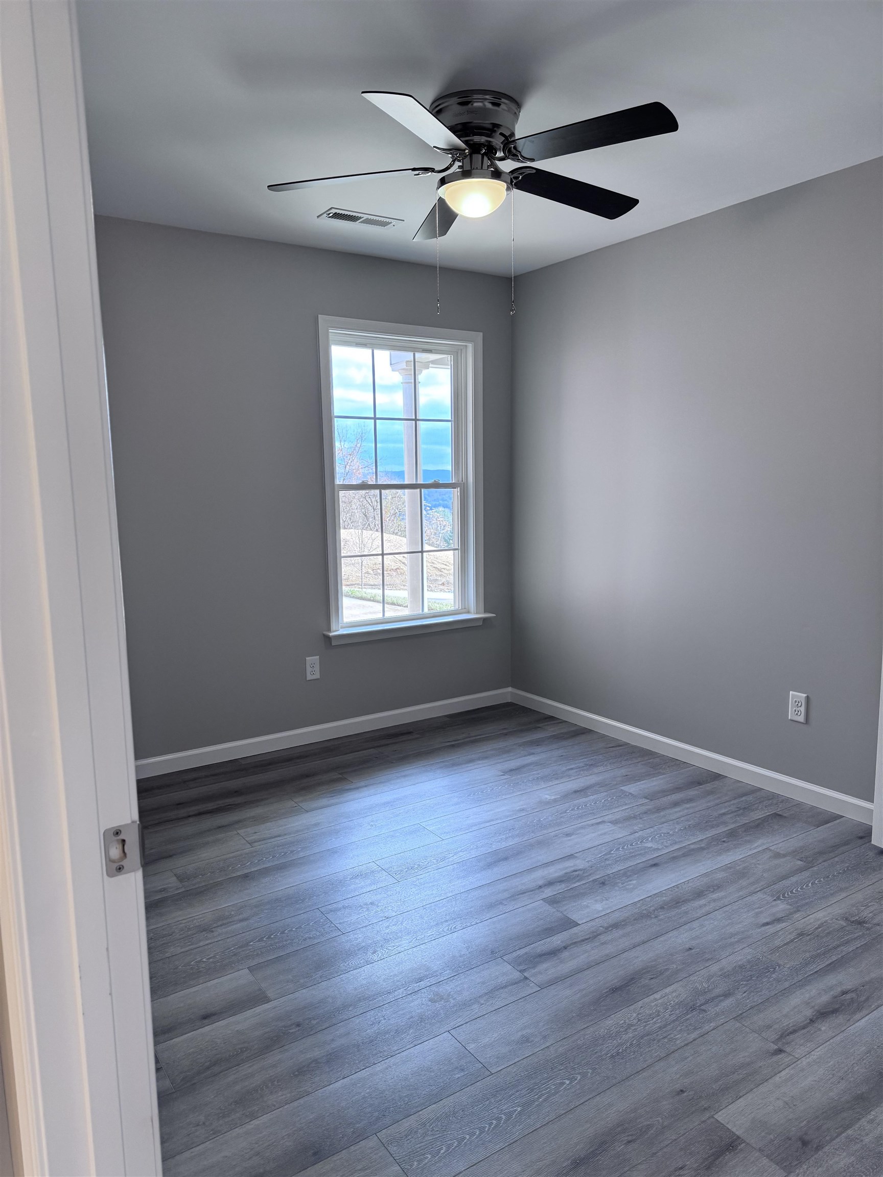 5 RIVER OAK DR, STAUNTON, Virginia 24401, 3 Bedrooms Bedrooms, ,2 BathroomsBathrooms,Residential,5 RIVER OAK DR,664683 MLS # 664683