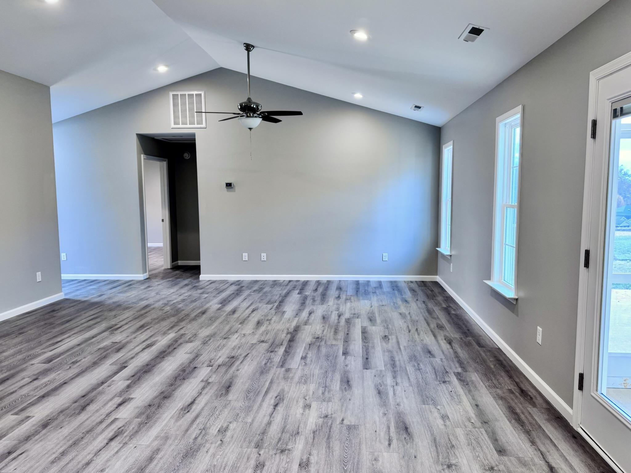 5 RIVER OAK DR, STAUNTON, Virginia 24401, 3 Bedrooms Bedrooms, ,2 BathroomsBathrooms,Residential,5 RIVER OAK DR,664683 MLS # 664683