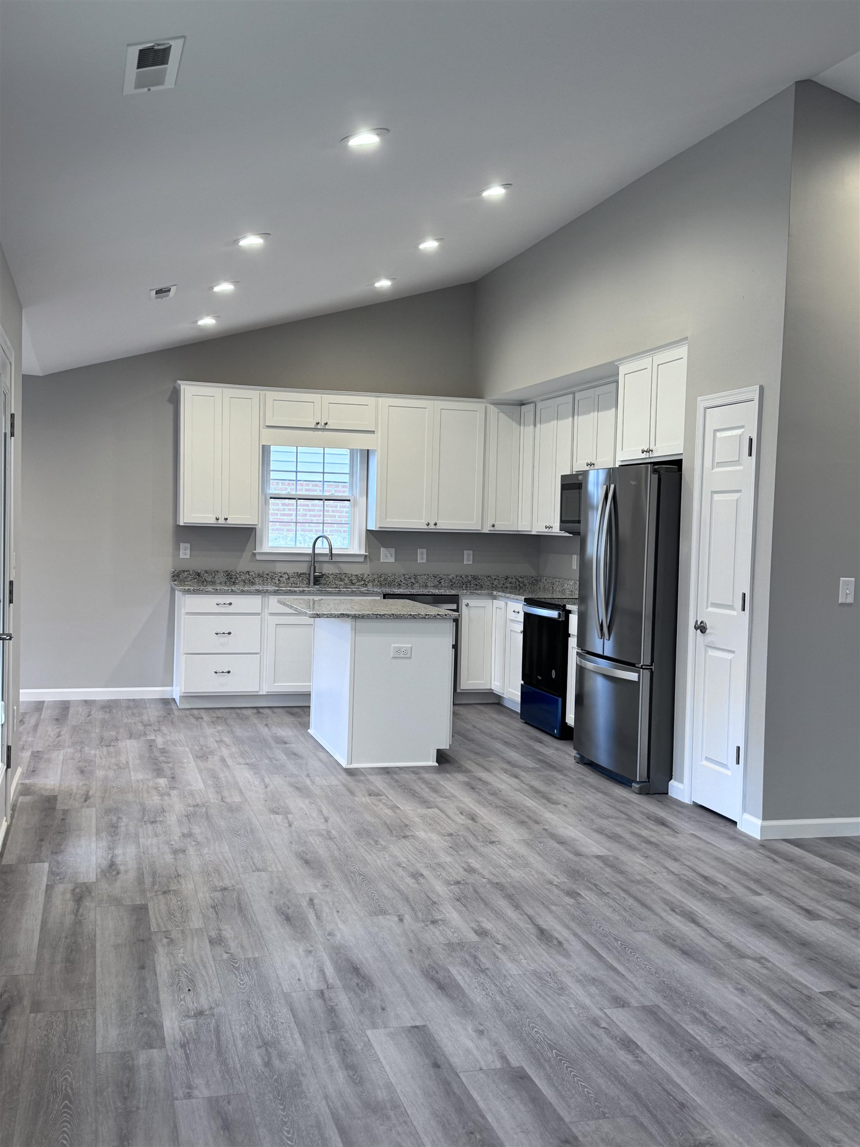 5 RIVER OAK DR, STAUNTON, Virginia 24401, 3 Bedrooms Bedrooms, ,2 BathroomsBathrooms,Residential,5 RIVER OAK DR,664683 MLS # 664683