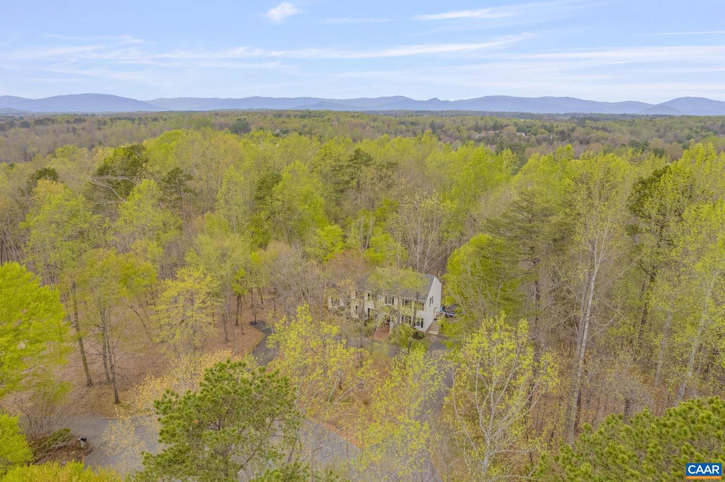 200 IVY RIDGE RD, CHARLOTTESVILLE, Virginia 22901, 5 Bedrooms Bedrooms, ,4 BathroomsBathrooms,Residential,For sale,200 IVY RIDGE RD,663130 MLS # 663130
