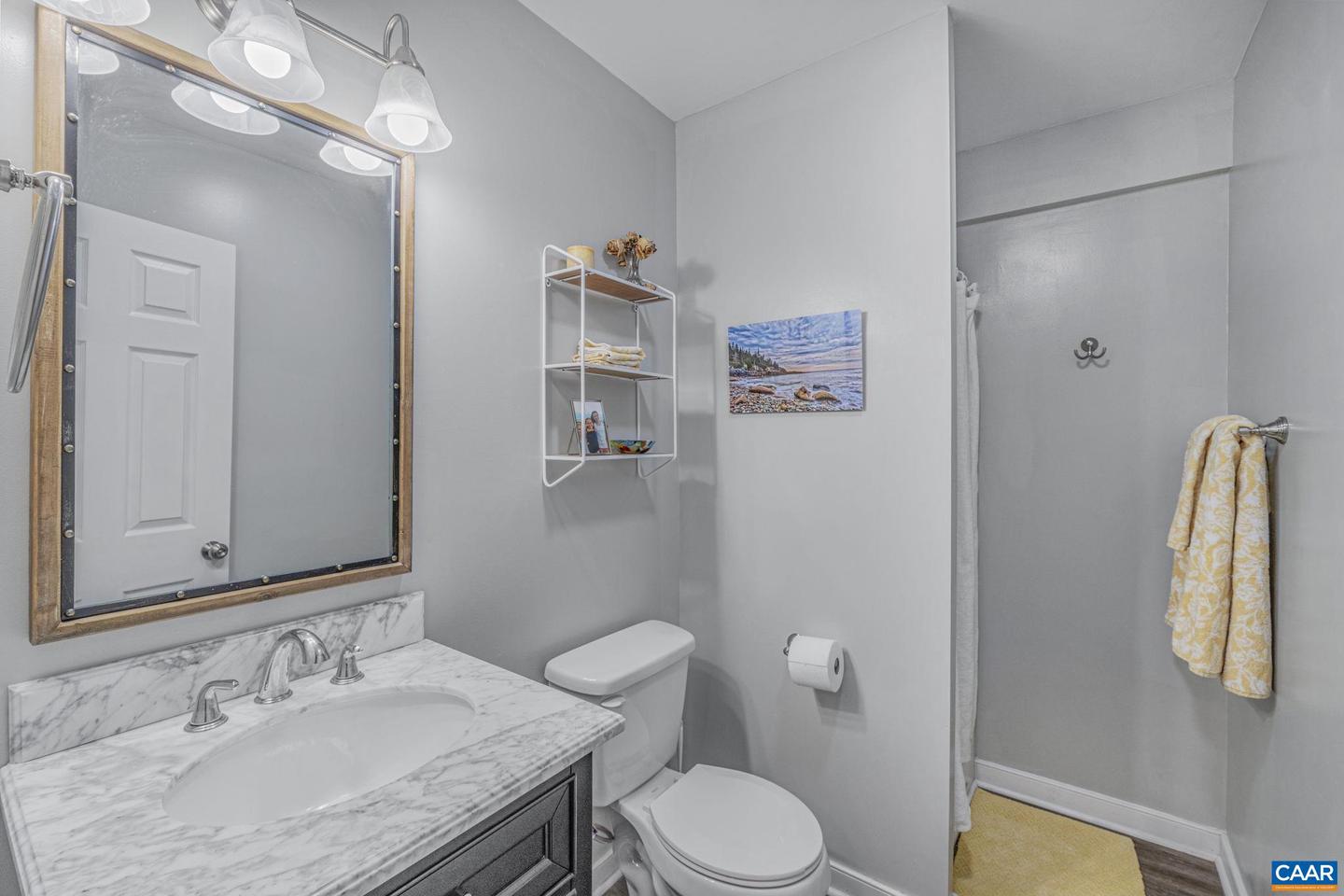200 IVY RIDGE RD, CHARLOTTESVILLE, Virginia 22901, 5 Bedrooms Bedrooms, ,4 BathroomsBathrooms,Residential,For sale,200 IVY RIDGE RD,663130 MLS # 663130