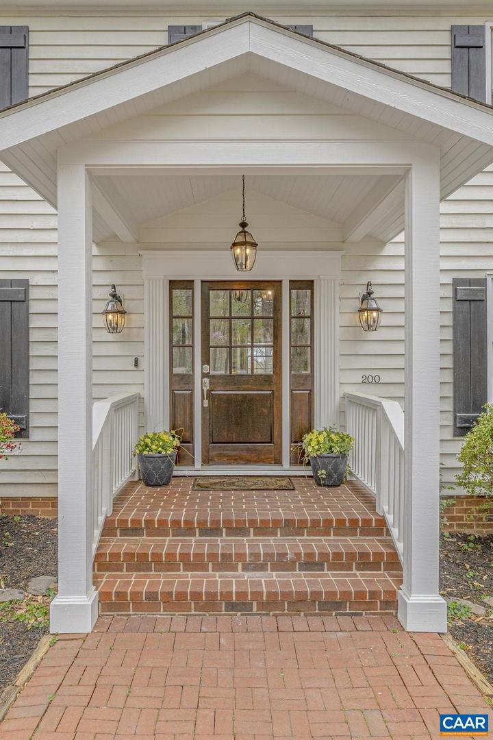200 IVY RIDGE RD, CHARLOTTESVILLE, Virginia 22901, 5 Bedrooms Bedrooms, ,4 BathroomsBathrooms,Residential,For sale,200 IVY RIDGE RD,663130 MLS # 663130