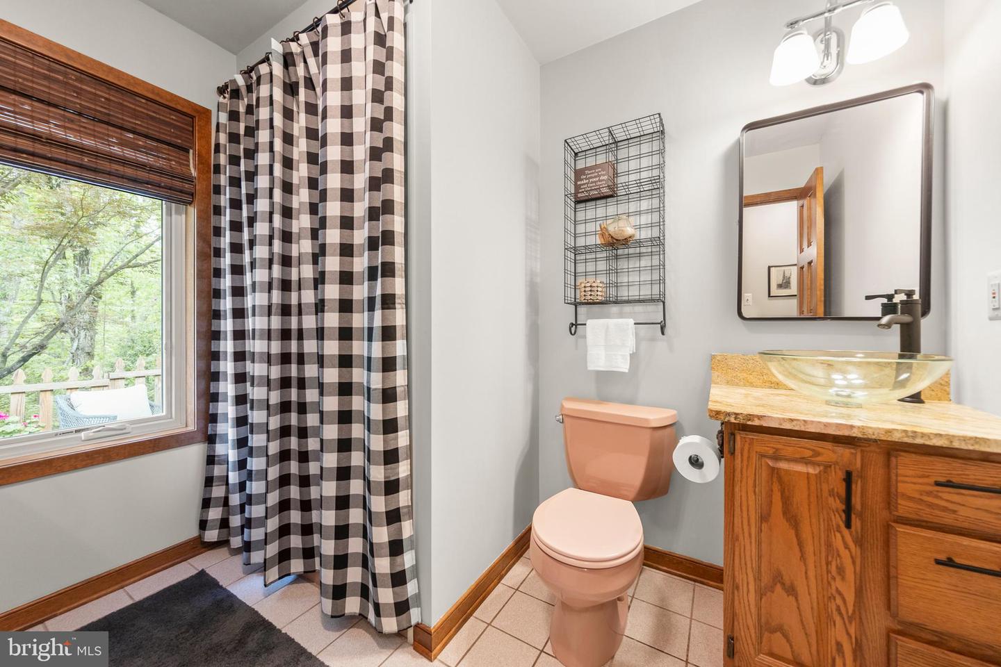 1134 LAKEVIEW DR, CROSS JUNCTION, Virginia 22625, 4 Bedrooms Bedrooms, ,3 BathroomsBathrooms,Residential,For sale,1134 LAKEVIEW DR,VAFV2033462 MLS # VAFV2033462