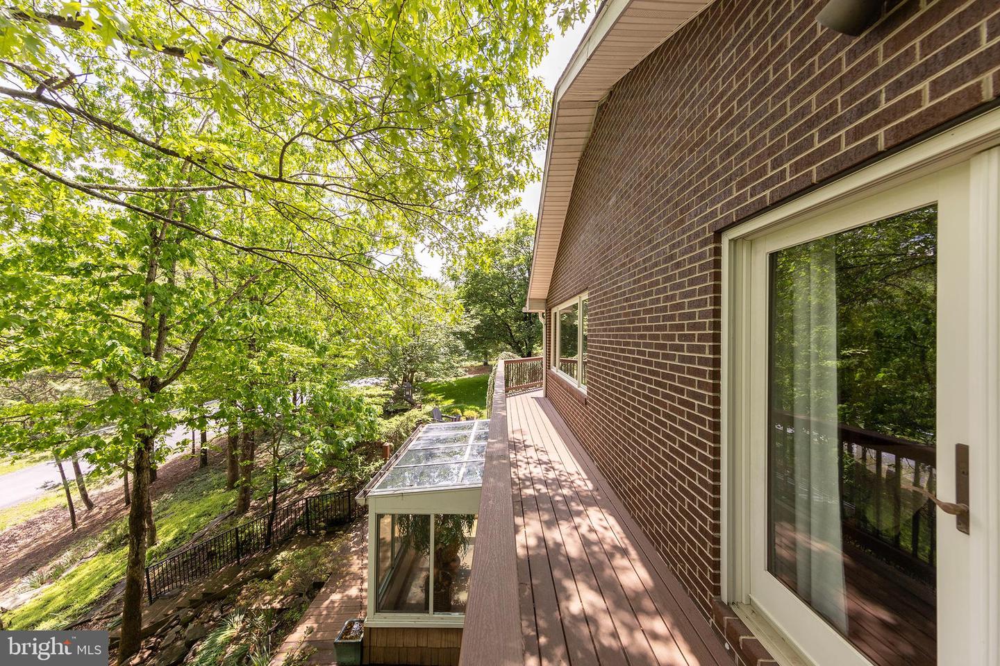 1134 LAKEVIEW DR, CROSS JUNCTION, Virginia 22625, 4 Bedrooms Bedrooms, ,3 BathroomsBathrooms,Residential,For sale,1134 LAKEVIEW DR,VAFV2033462 MLS # VAFV2033462