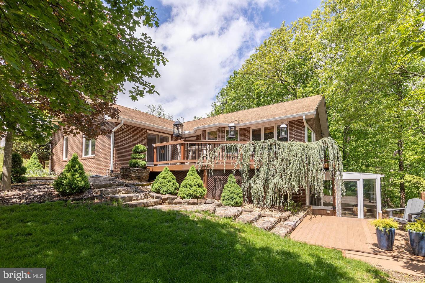 1134 LAKEVIEW DR, CROSS JUNCTION, Virginia 22625, 4 Bedrooms Bedrooms, ,3 BathroomsBathrooms,Residential,For sale,1134 LAKEVIEW DR,VAFV2033462 MLS # VAFV2033462