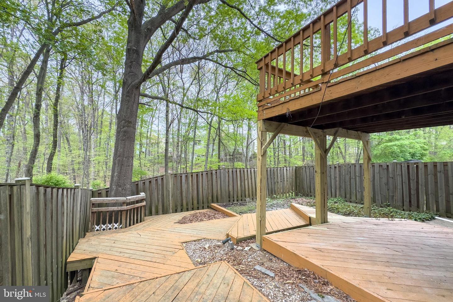 6072 HOLLOW HILL LN, SPRINGFIELD, Virginia 22152, 3 Bedrooms Bedrooms, ,3 BathroomsBathrooms,Residential,For sale,6072 HOLLOW HILL LN,VAFX2234628 MLS # VAFX2234628