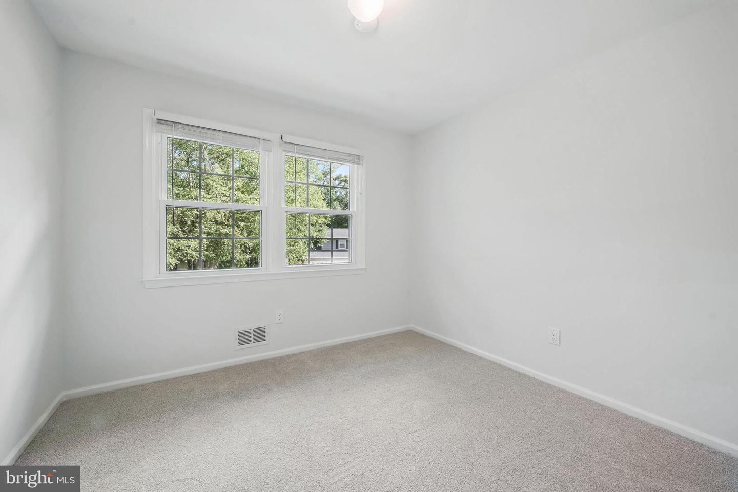 4735 CARTERWOOD DR, FAIRFAX, Virginia 22032, 4 Bedrooms Bedrooms, ,3 BathroomsBathrooms,Residential,For sale,4735 CARTERWOOD DR,VAFX2235136 MLS # VAFX2235136