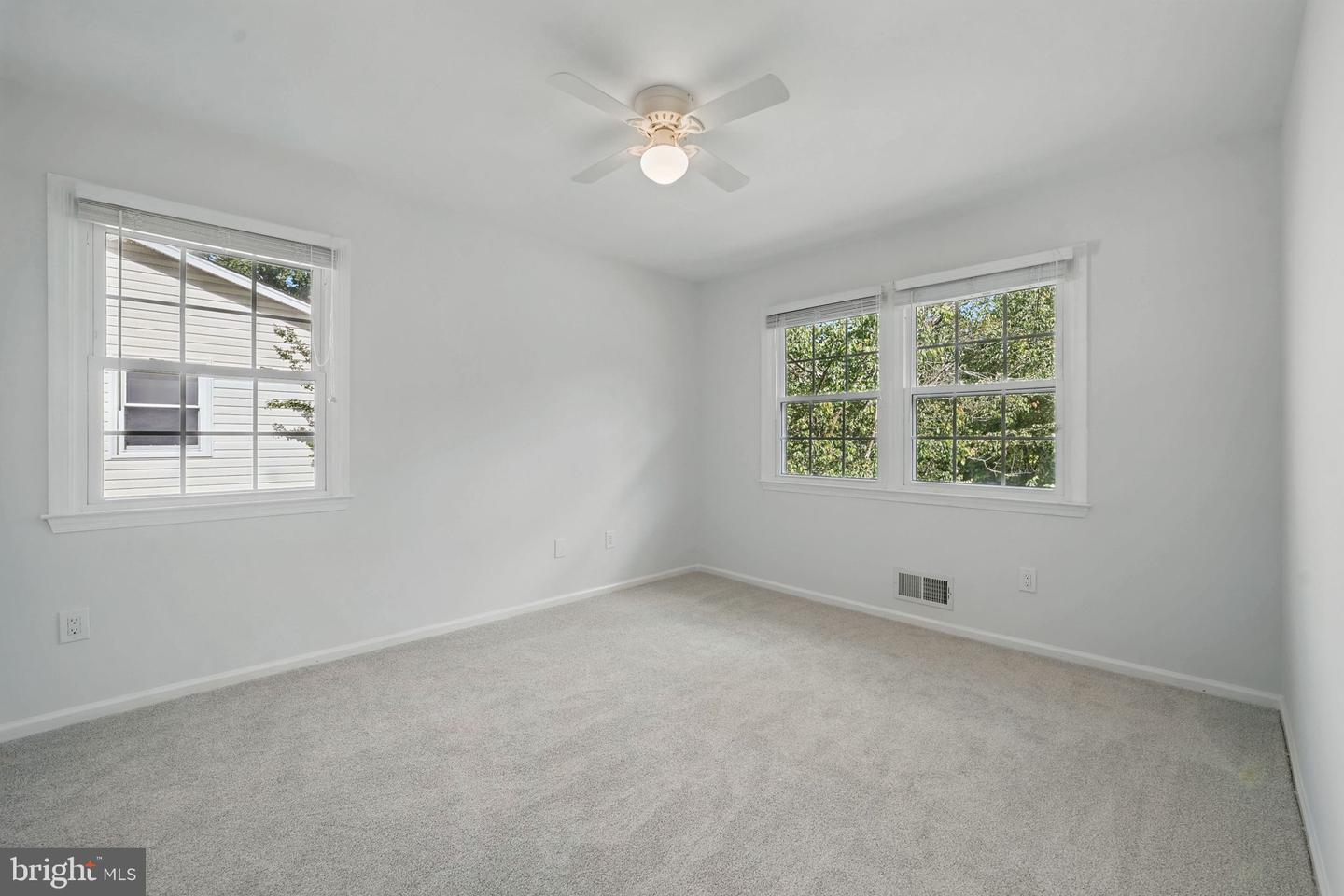 4735 CARTERWOOD DR, FAIRFAX, Virginia 22032, 4 Bedrooms Bedrooms, ,3 BathroomsBathrooms,Residential,For sale,4735 CARTERWOOD DR,VAFX2235136 MLS # VAFX2235136