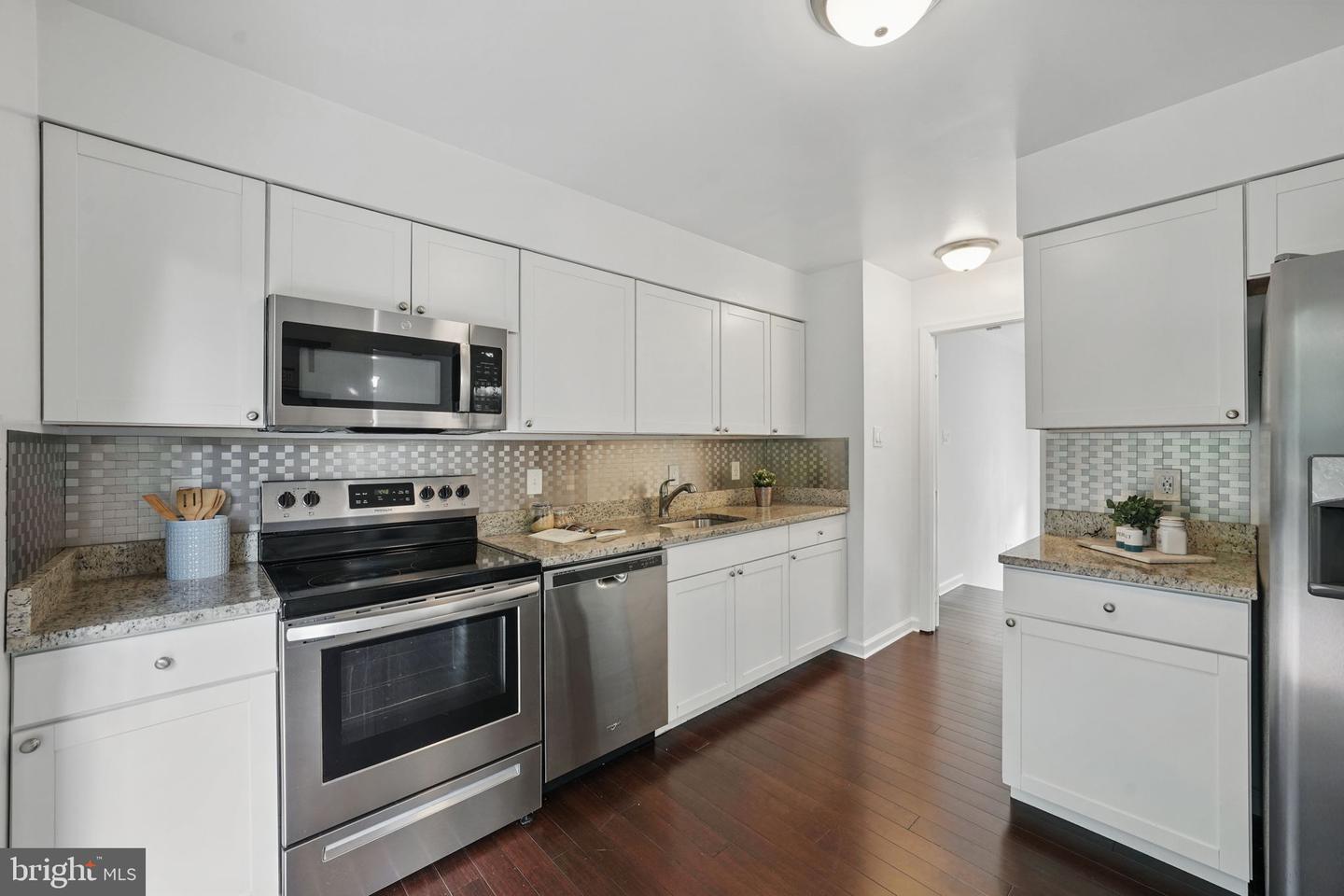 4735 CARTERWOOD DR, FAIRFAX, Virginia 22032, 4 Bedrooms Bedrooms, ,3 BathroomsBathrooms,Residential,For sale,4735 CARTERWOOD DR,VAFX2235136 MLS # VAFX2235136
