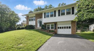 4735 CARTERWOOD DR, FAIRFAX, Virginia 22032, 4 Bedrooms Bedrooms, ,3 BathroomsBathrooms,Residential,For sale,4735 CARTERWOOD DR,VAFX2235136 MLS # VAFX2235136