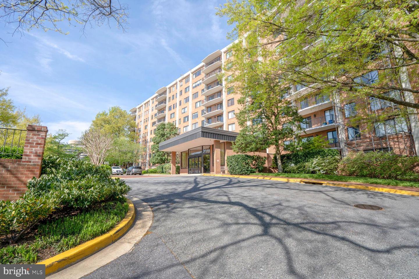 3101 NEW MEXICO AVE NW #1003, WASHINGTON, District Of Columbia 20016, 2 Bedrooms Bedrooms, ,2 BathroomsBathrooms,Residential,For sale,3101 NEW MEXICO AVE NW #1003,DCDC2196390 MLS # DCDC2196390