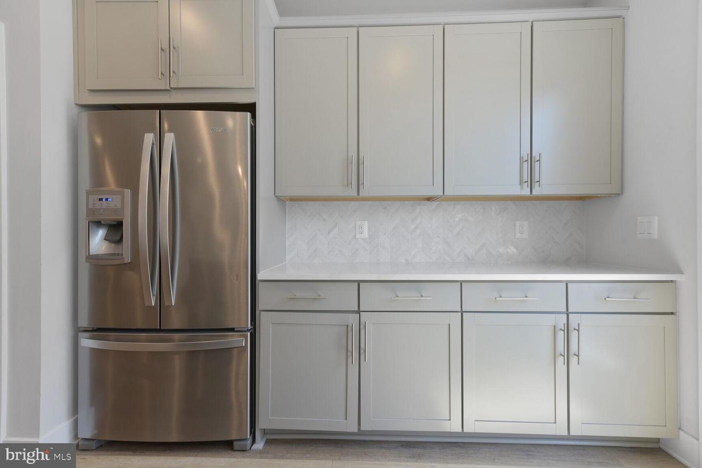 6233 ALMERICO PL, ALEXANDRIA, Virginia 22312, 4 Bedrooms Bedrooms, ,3 BathroomsBathrooms,Residential,For sale,6233 ALMERICO PL,VAFX2235508 MLS # VAFX2235508