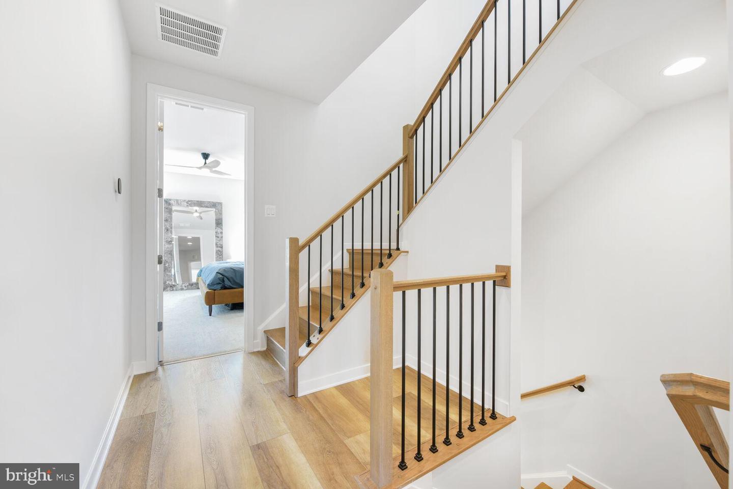 6233 ALMERICO PL, ALEXANDRIA, Virginia 22312, 4 Bedrooms Bedrooms, ,3 BathroomsBathrooms,Residential,For sale,6233 ALMERICO PL,VAFX2235508 MLS # VAFX2235508