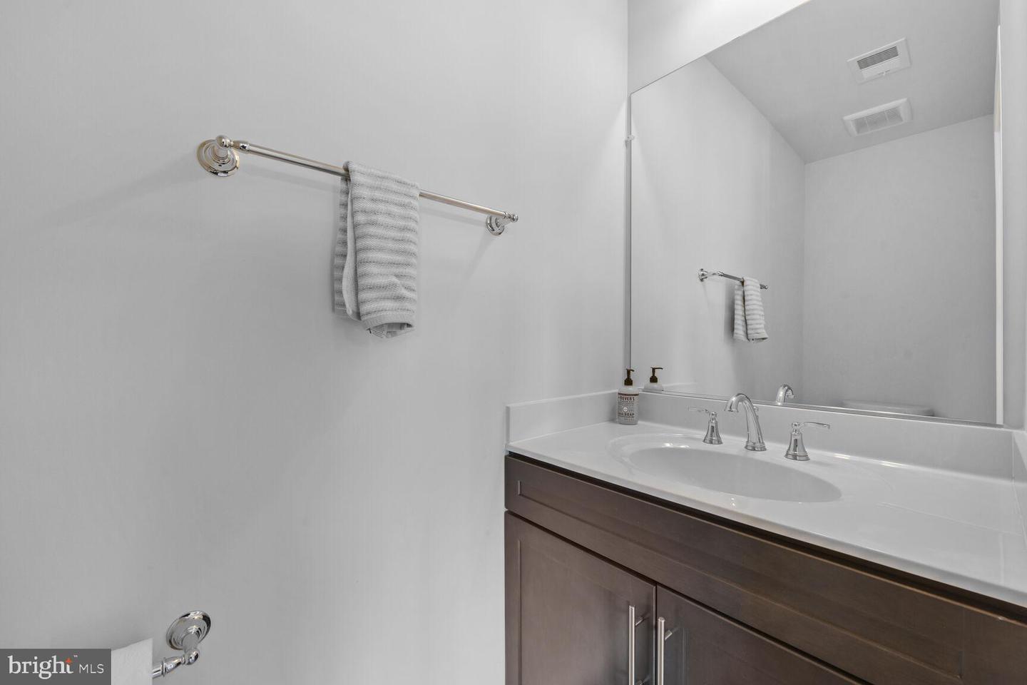 6233 ALMERICO PL, ALEXANDRIA, Virginia 22312, 4 Bedrooms Bedrooms, ,3 BathroomsBathrooms,Residential,For sale,6233 ALMERICO PL,VAFX2235508 MLS # VAFX2235508
