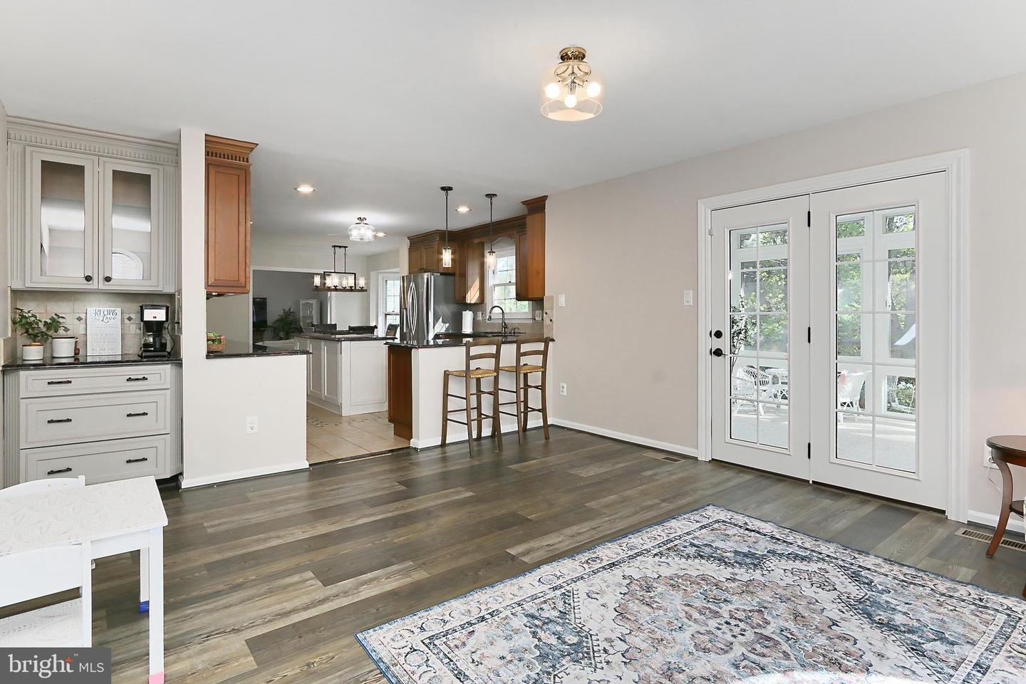 12042 SUGARLAND VALLEY DR, HERNDON, Virginia 20170, 5 Bedrooms Bedrooms, ,3 BathroomsBathrooms,Residential,For sale,12042 SUGARLAND VALLEY DR,VAFX2235718 MLS # VAFX2235718