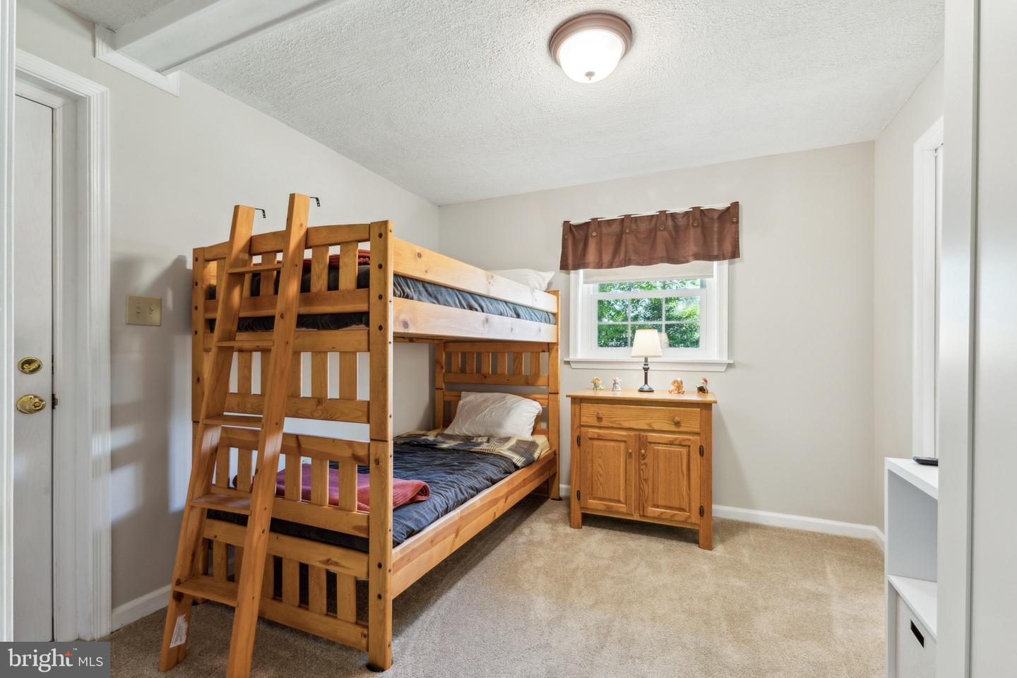 12394 ANCHOR CT, WOODBRIDGE, Virginia 22192, 4 Bedrooms Bedrooms, 10 Rooms Rooms,2 BathroomsBathrooms,Residential,For sale,12394 ANCHOR CT,VAPW2092616 MLS # VAPW2092616