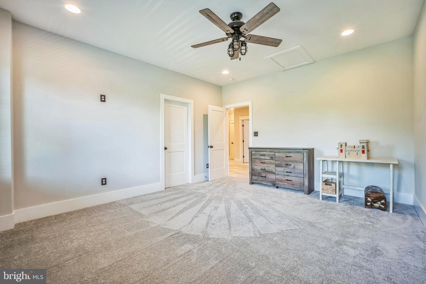 12516 HOMESTEAD DR, NOKESVILLE, Virginia 20181, 7 Bedrooms Bedrooms, ,5 BathroomsBathrooms,Residential,For sale,12516 HOMESTEAD DR,VAPW2092872 MLS # VAPW2092872