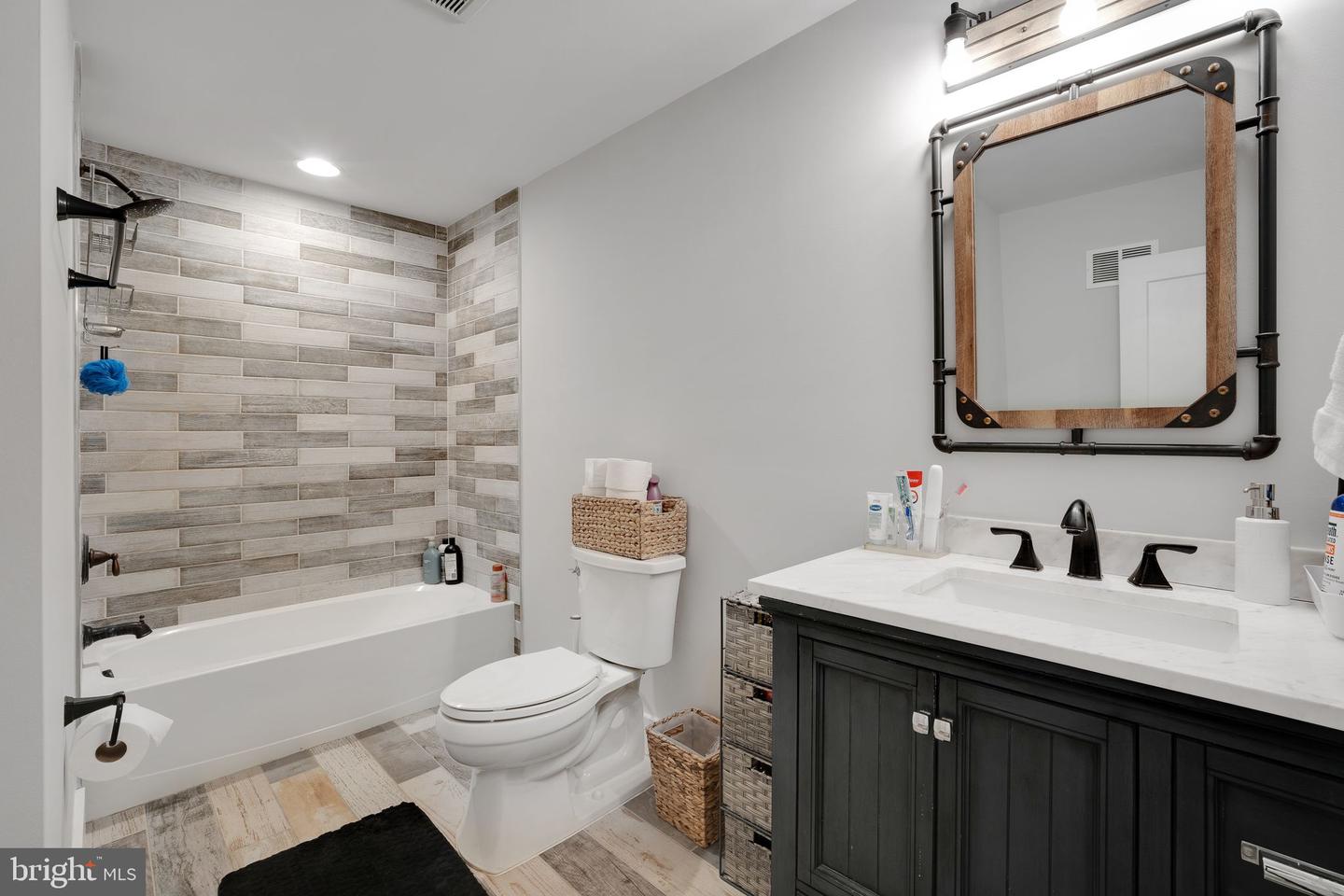 12516 HOMESTEAD DR, NOKESVILLE, Virginia 20181, 7 Bedrooms Bedrooms, ,5 BathroomsBathrooms,Residential,For sale,12516 HOMESTEAD DR,VAPW2092872 MLS # VAPW2092872