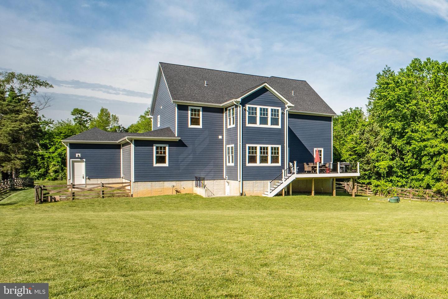12516 HOMESTEAD DR, NOKESVILLE, Virginia 20181, 7 Bedrooms Bedrooms, ,5 BathroomsBathrooms,Residential,For sale,12516 HOMESTEAD DR,VAPW2092872 MLS # VAPW2092872