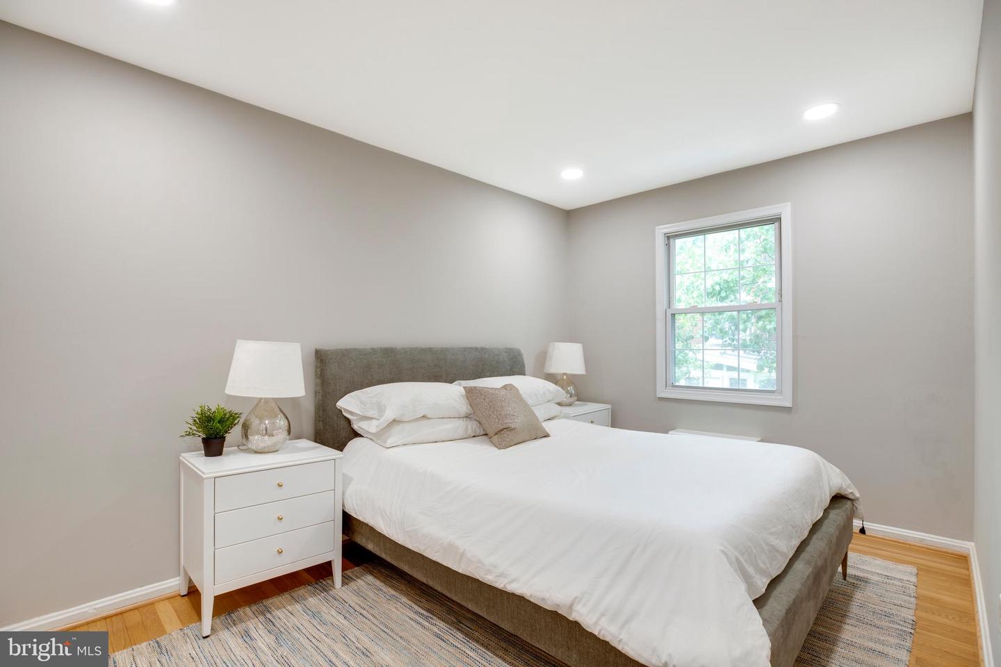 3306 LANDOVER ST, ALEXANDRIA, Virginia 22305, 3 Bedrooms Bedrooms, ,2 BathroomsBathrooms,Residential,For sale,3306 LANDOVER ST,VAAX2044580 MLS # VAAX2044580