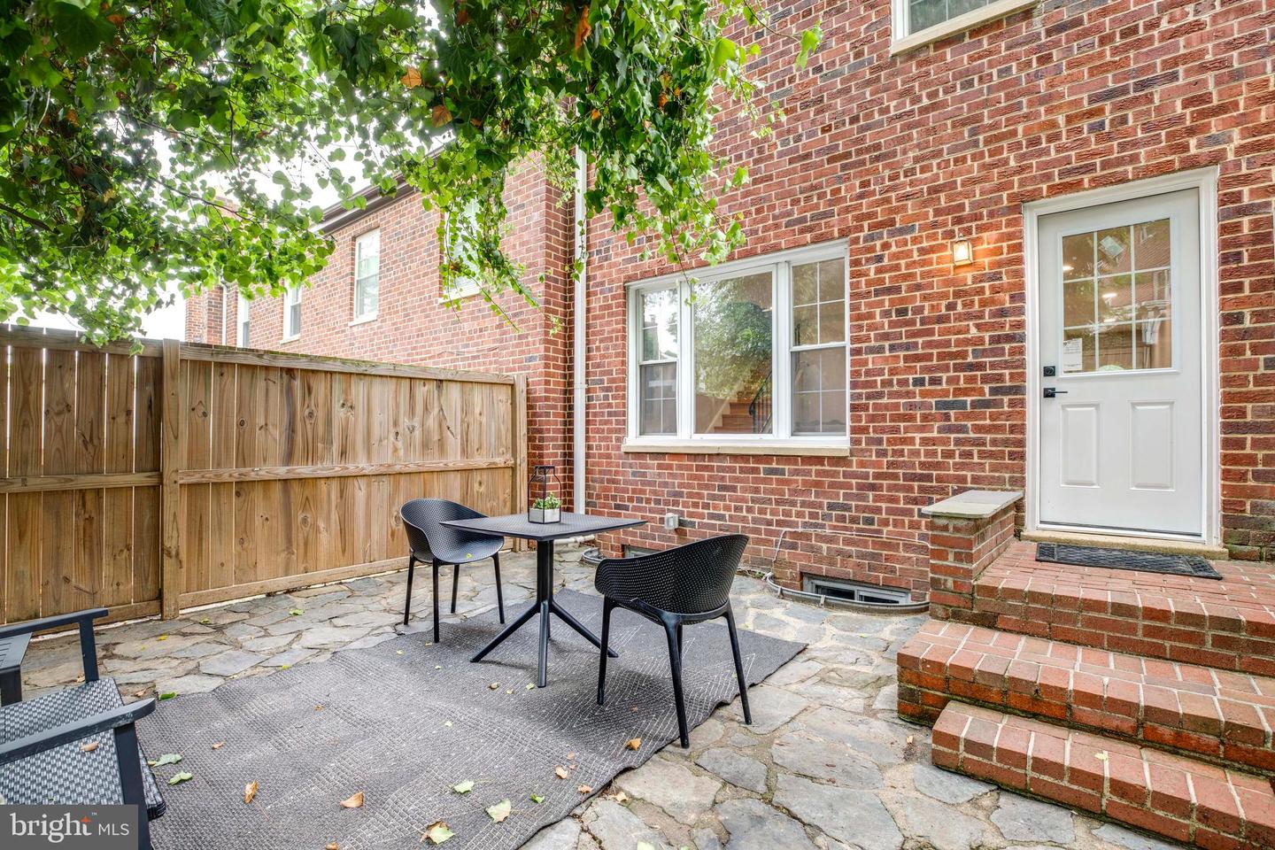 3306 LANDOVER ST, ALEXANDRIA, Virginia 22305, 3 Bedrooms Bedrooms, ,2 BathroomsBathrooms,Residential,For sale,3306 LANDOVER ST,VAAX2044580 MLS # VAAX2044580
