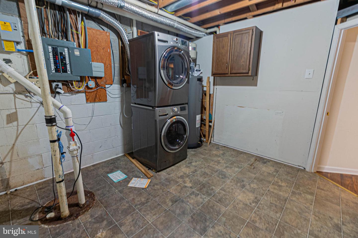 10 MAHON CIR, RUTHER GLEN, Virginia 22546, 6 Bedrooms Bedrooms, ,2 BathroomsBathrooms,Residential,For sale,10 MAHON CIR,VACV2008072 MLS # VACV2008072