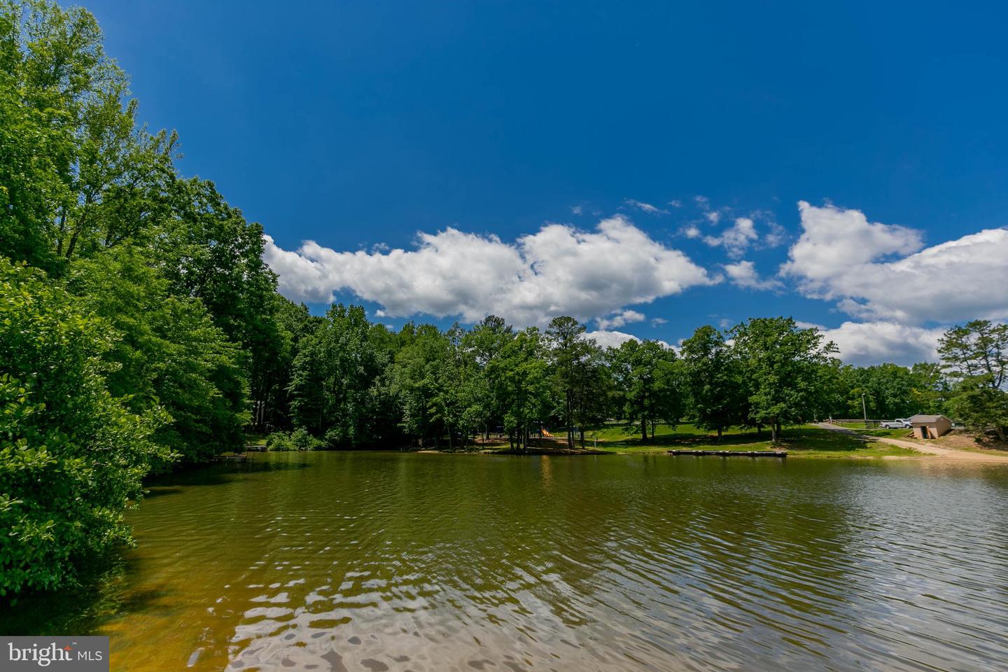 10 MAHON CIR, RUTHER GLEN, Virginia 22546, 6 Bedrooms Bedrooms, ,2 BathroomsBathrooms,Residential,For sale,10 MAHON CIR,VACV2008072 MLS # VACV2008072
