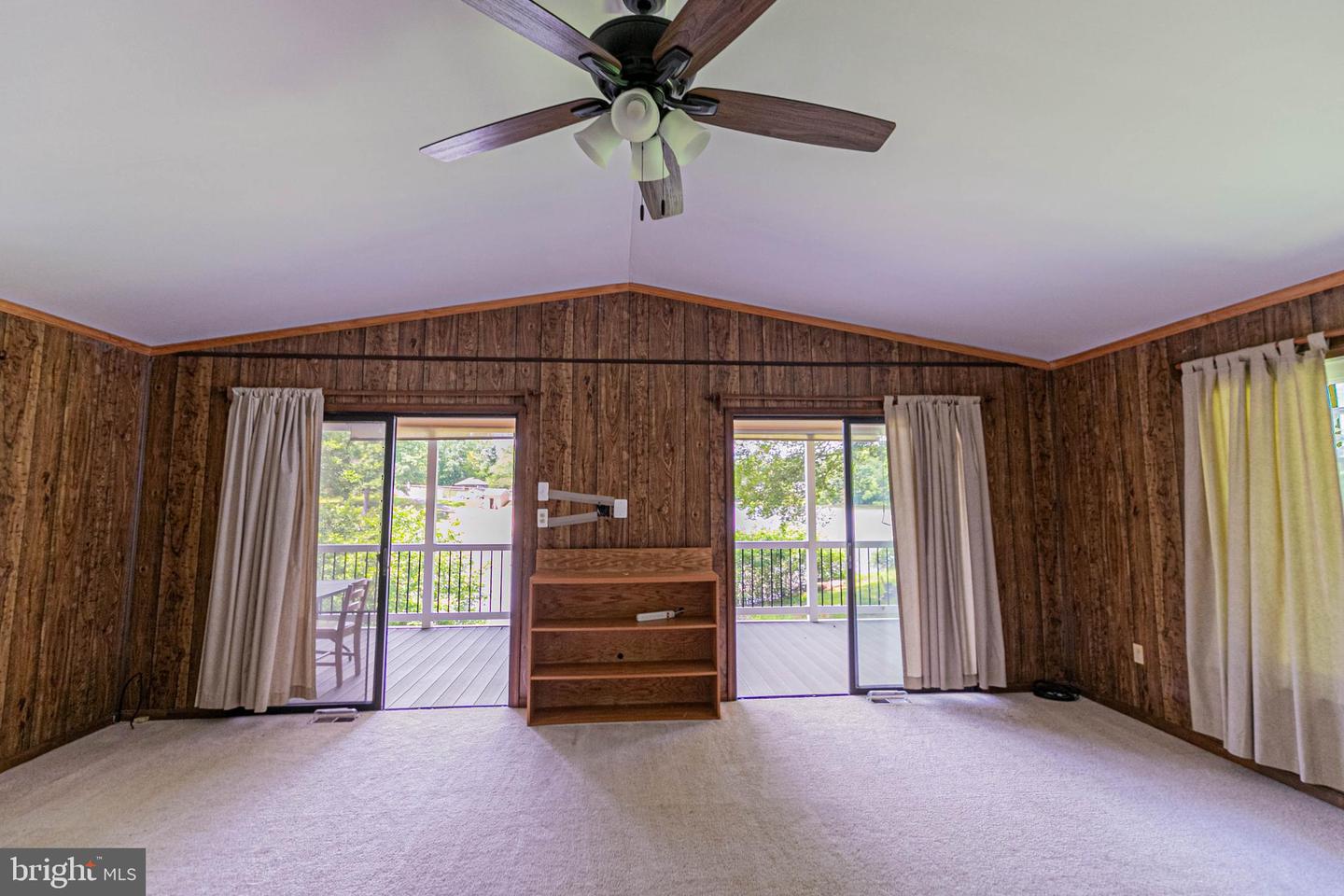 10 MAHON CIR, RUTHER GLEN, Virginia 22546, 6 Bedrooms Bedrooms, ,2 BathroomsBathrooms,Residential,For sale,10 MAHON CIR,VACV2008072 MLS # VACV2008072