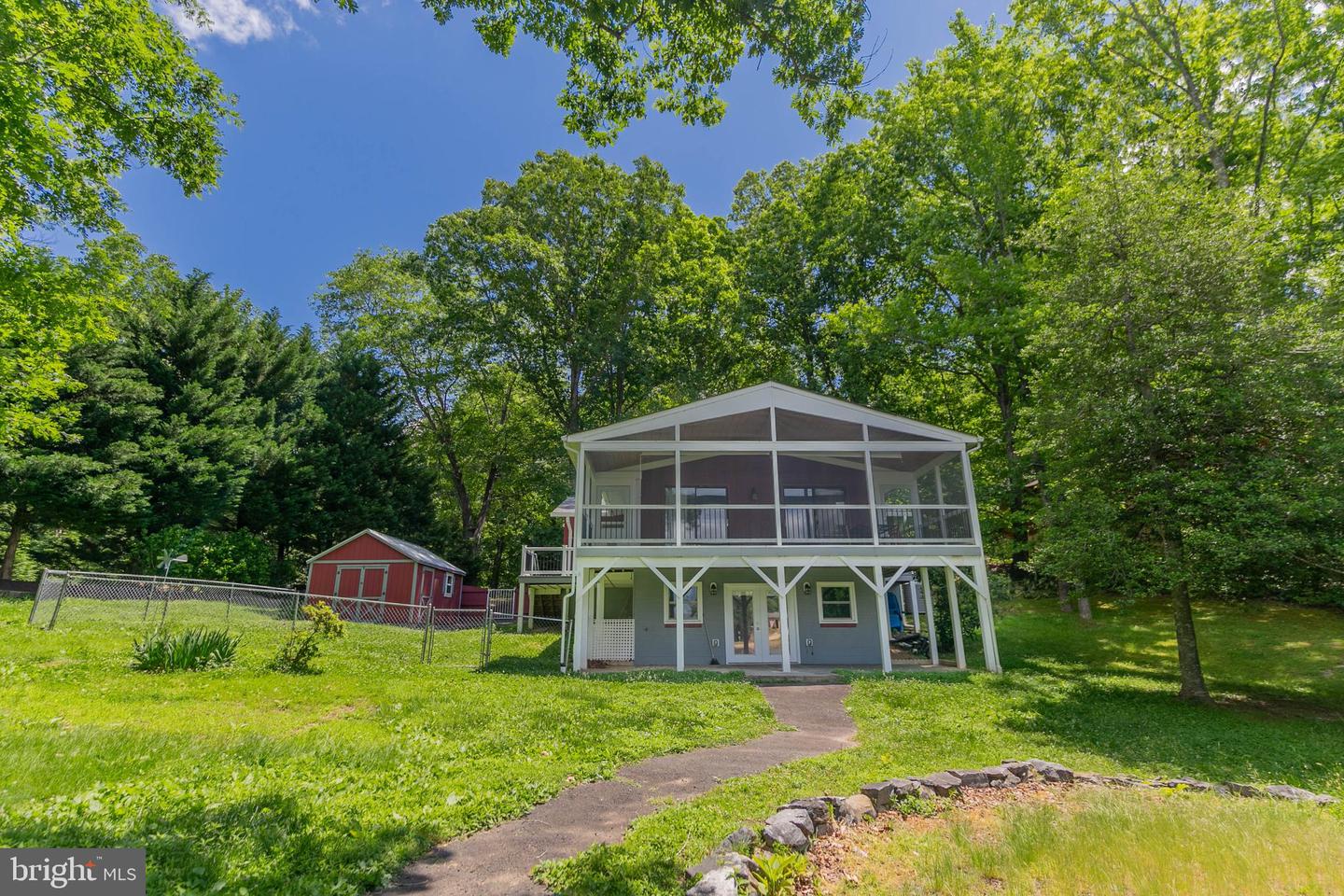 10 MAHON CIR, RUTHER GLEN, Virginia 22546, 6 Bedrooms Bedrooms, ,2 BathroomsBathrooms,Residential,For sale,10 MAHON CIR,VACV2008072 MLS # VACV2008072