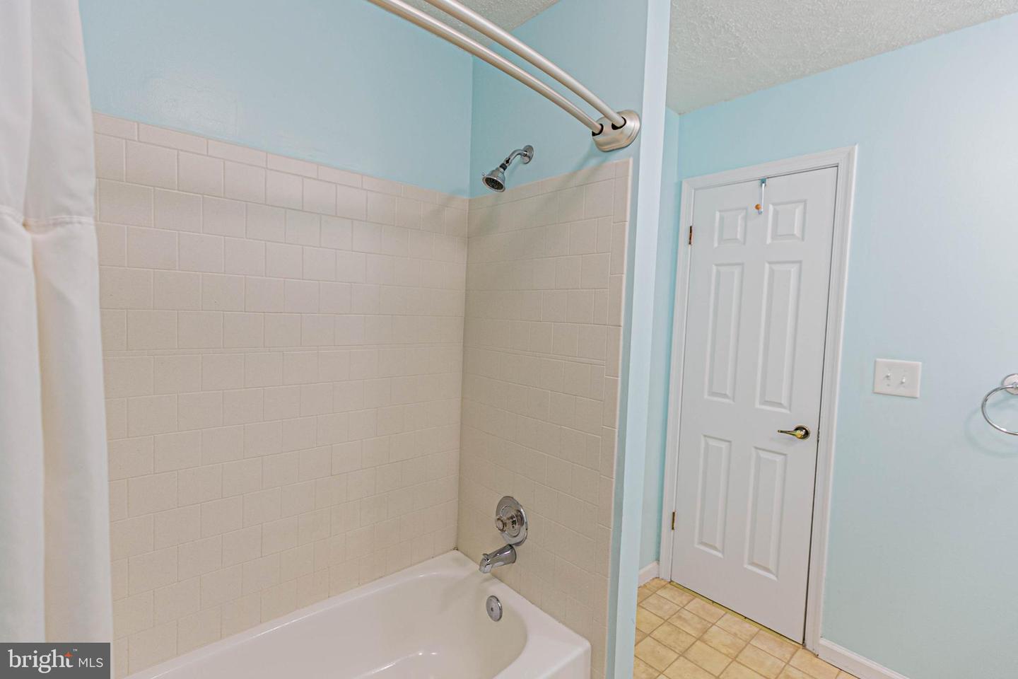10 MAHON CIR, RUTHER GLEN, Virginia 22546, 6 Bedrooms Bedrooms, ,2 BathroomsBathrooms,Residential,For sale,10 MAHON CIR,VACV2008072 MLS # VACV2008072