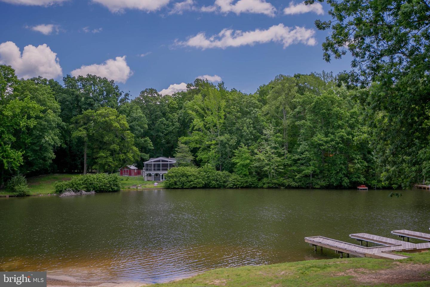 10 MAHON CIR, RUTHER GLEN, Virginia 22546, 6 Bedrooms Bedrooms, ,2 BathroomsBathrooms,Residential,For sale,10 MAHON CIR,VACV2008072 MLS # VACV2008072