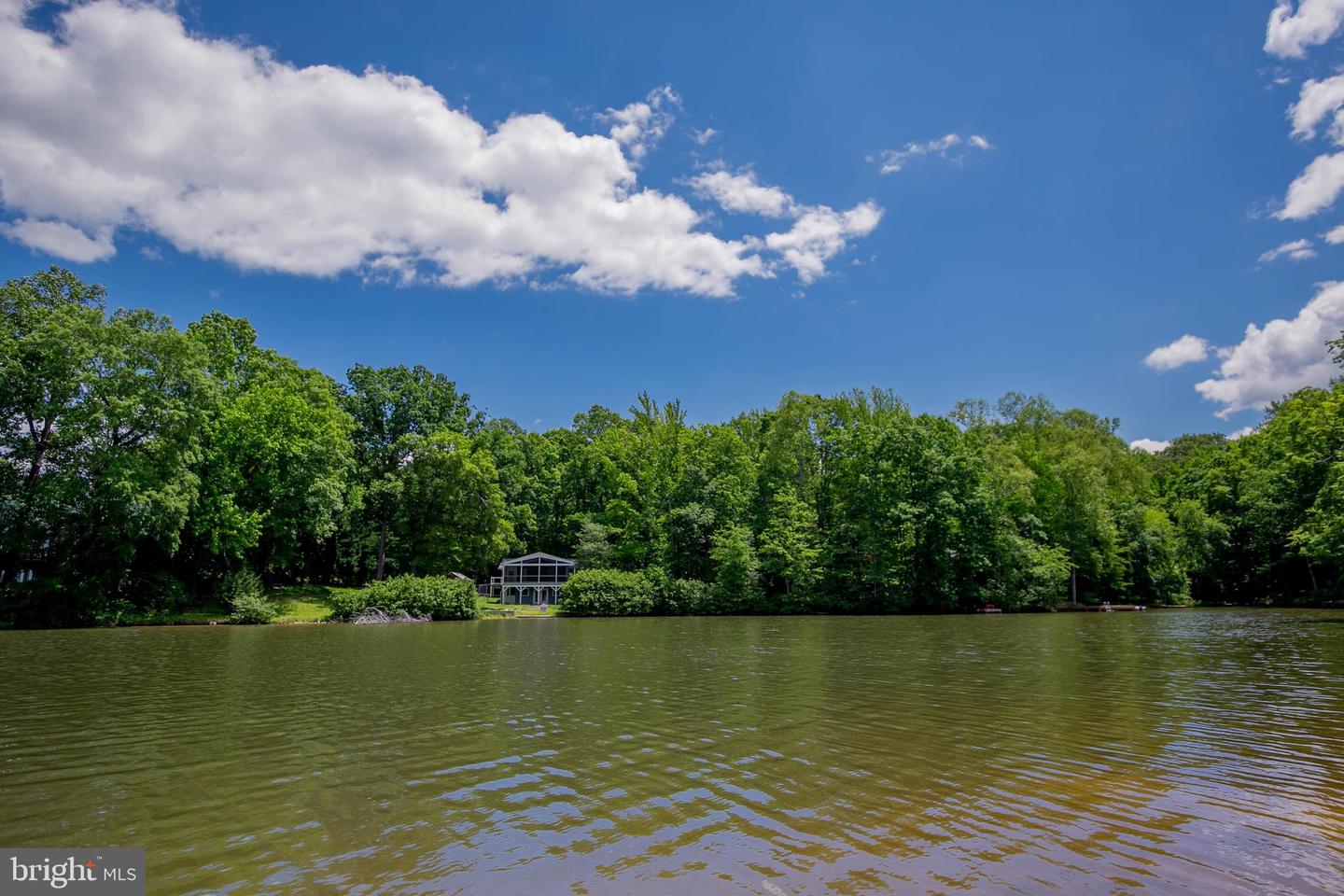 10 MAHON CIR, RUTHER GLEN, Virginia 22546, 6 Bedrooms Bedrooms, ,2 BathroomsBathrooms,Residential,For sale,10 MAHON CIR,VACV2008072 MLS # VACV2008072