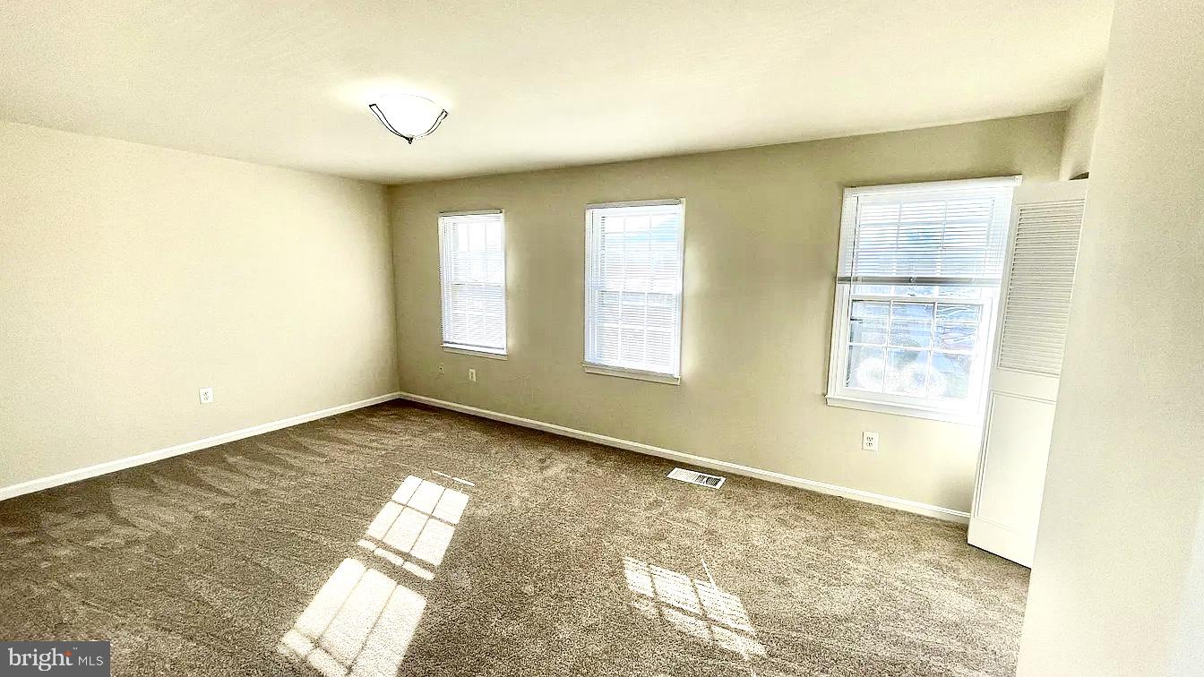 7722 CAPRON CT, LORTON, Virginia 22079, 3 Bedrooms Bedrooms, ,2 BathroomsBathrooms,Residential,For sale,7722 CAPRON CT,VAFX2236566 MLS # VAFX2236566