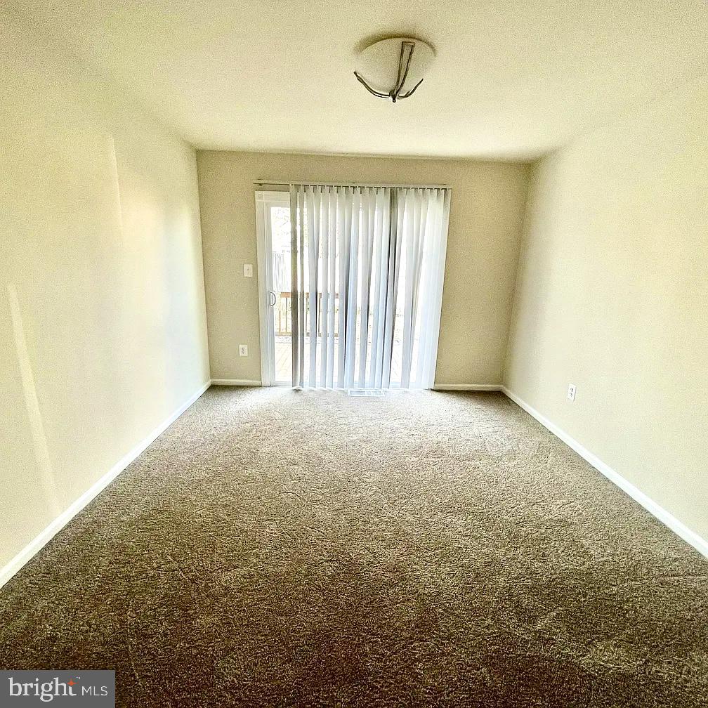 7722 CAPRON CT, LORTON, Virginia 22079, 3 Bedrooms Bedrooms, ,2 BathroomsBathrooms,Residential,For sale,7722 CAPRON CT,VAFX2236566 MLS # VAFX2236566