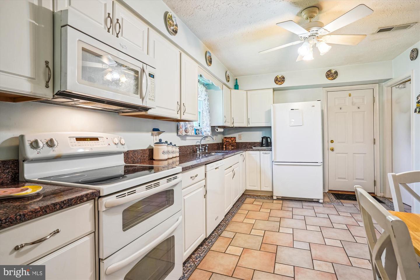 10114 ERIN CT, MANASSAS, Virginia 20110, 3 Bedrooms Bedrooms, ,2 BathroomsBathrooms,Residential,For sale,10114 ERIN CT,VAMN2008216 MLS # VAMN2008216