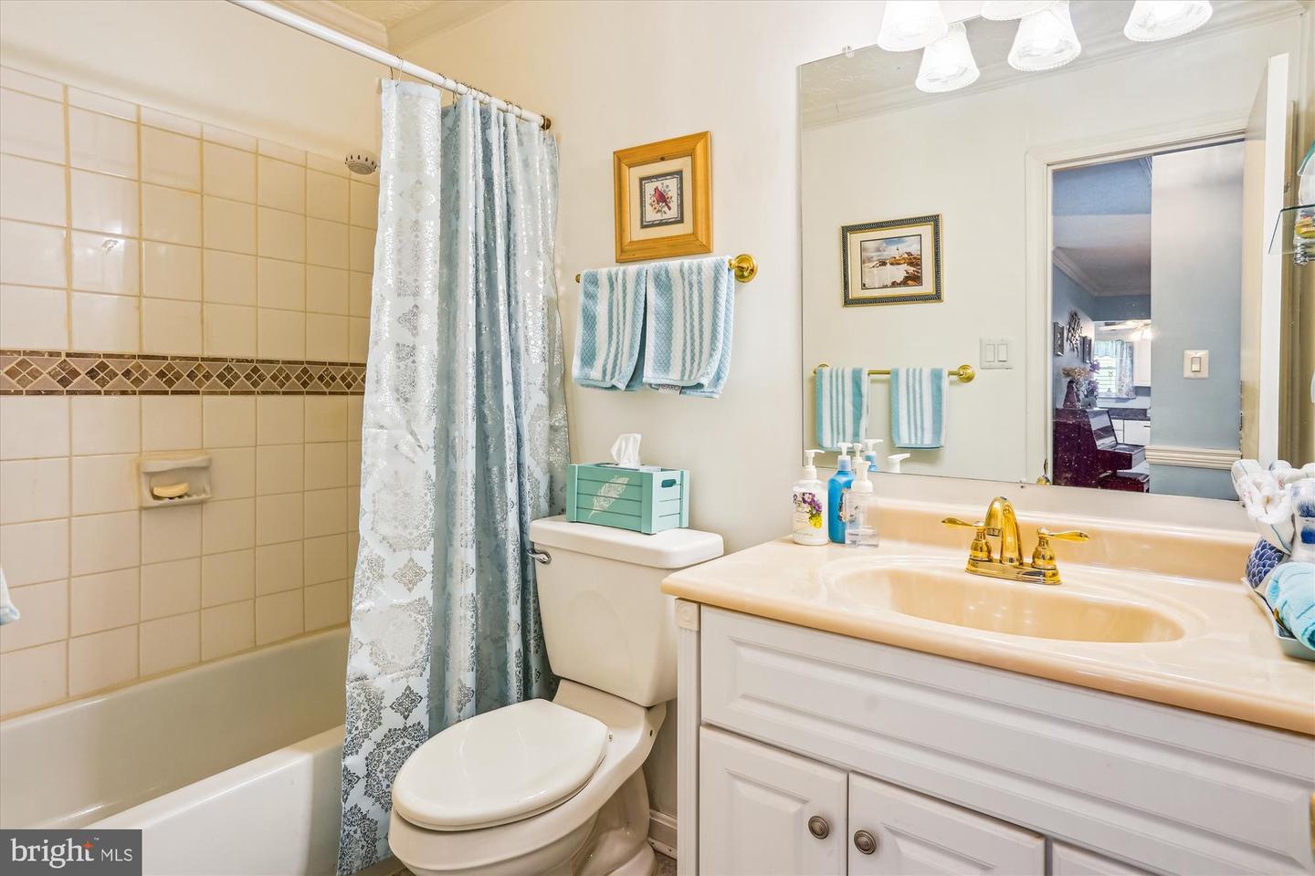 10114 ERIN CT, MANASSAS, Virginia 20110, 3 Bedrooms Bedrooms, ,2 BathroomsBathrooms,Residential,For sale,10114 ERIN CT,VAMN2008216 MLS # VAMN2008216