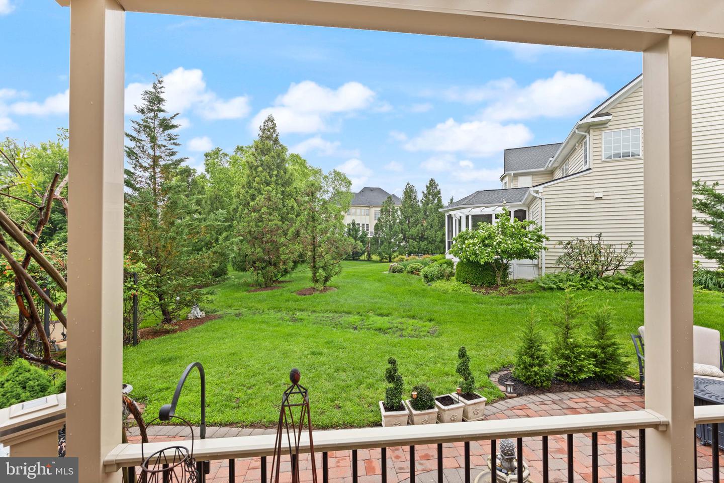 18250 GLEN OAK WAY, LEESBURG, Virginia 20176, 5 Bedrooms Bedrooms, ,5 BathroomsBathrooms,Residential,For sale,18250 GLEN OAK WAY,VALO2094852 MLS # VALO2094852