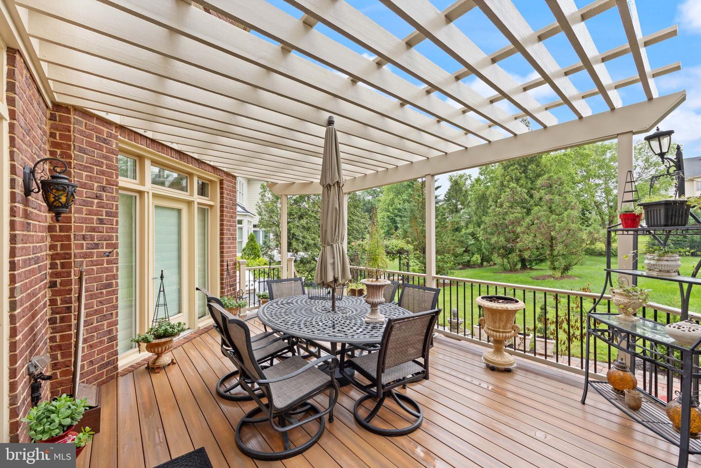 18250 GLEN OAK WAY, LEESBURG, Virginia 20176, 5 Bedrooms Bedrooms, ,5 BathroomsBathrooms,Residential,For sale,18250 GLEN OAK WAY,VALO2094852 MLS # VALO2094852