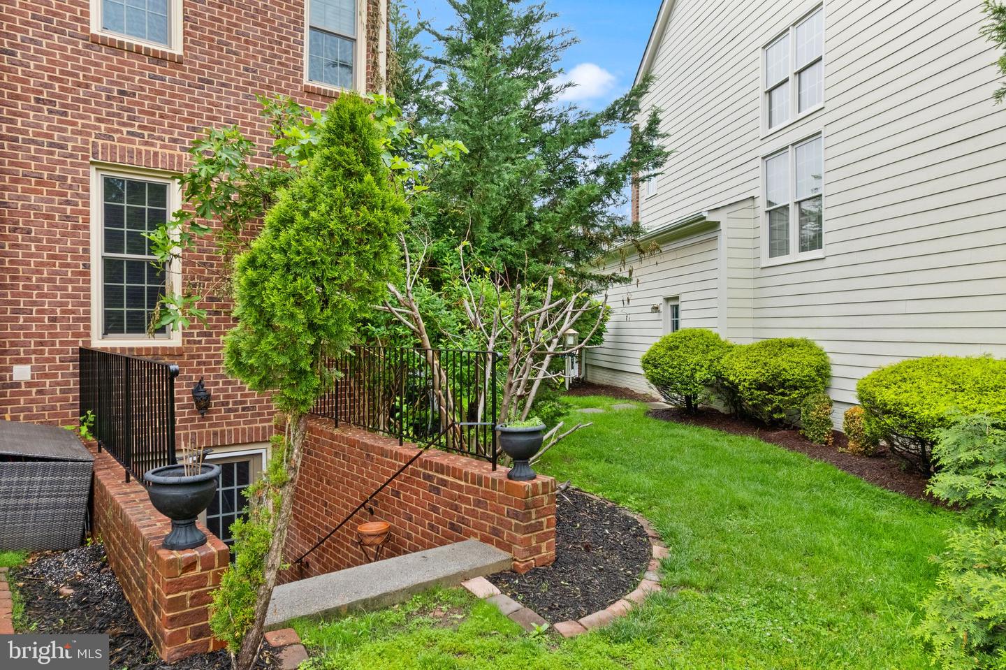 18250 GLEN OAK WAY, LEESBURG, Virginia 20176, 5 Bedrooms Bedrooms, ,5 BathroomsBathrooms,Residential,For sale,18250 GLEN OAK WAY,VALO2094852 MLS # VALO2094852