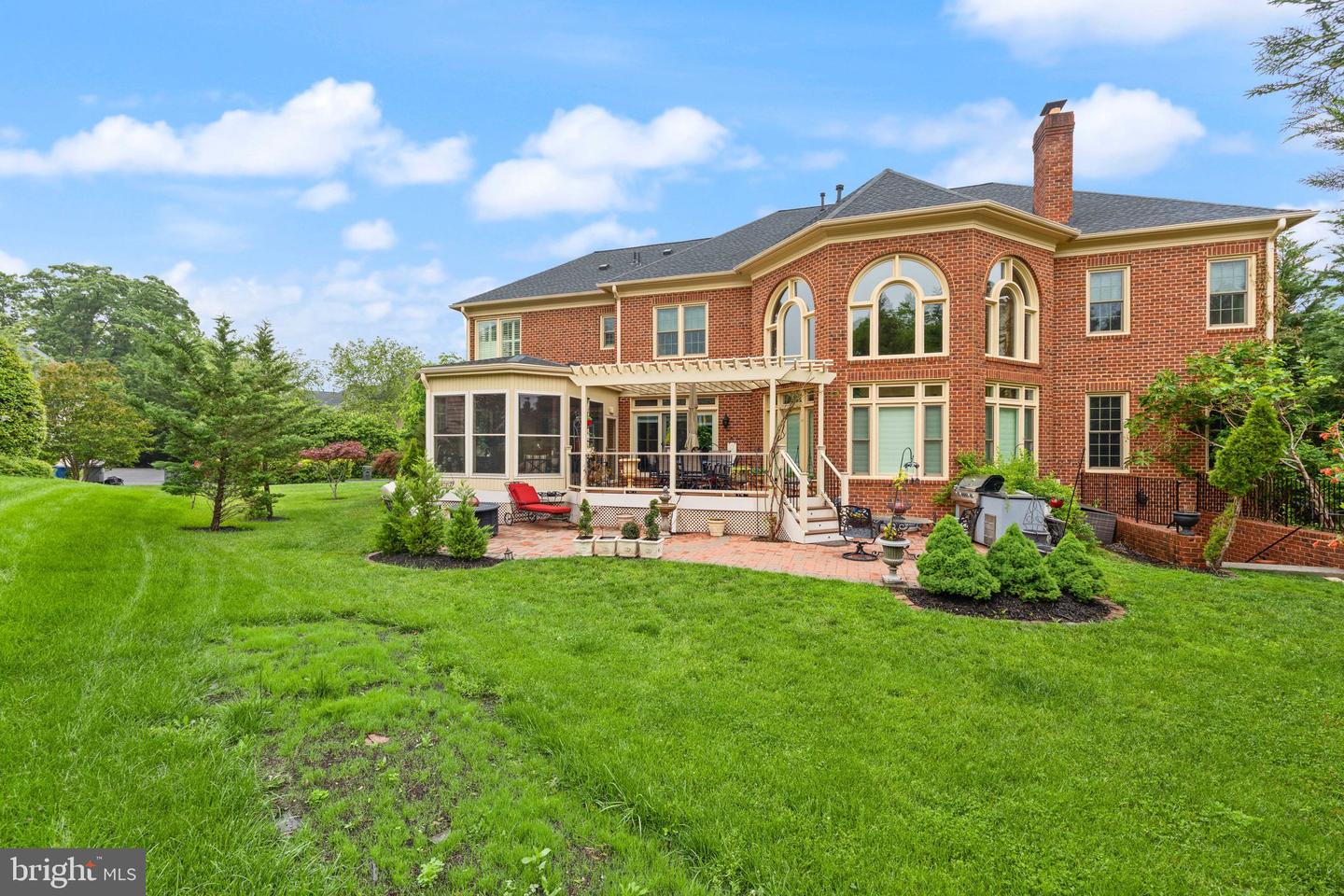18250 GLEN OAK WAY, LEESBURG, Virginia 20176, 5 Bedrooms Bedrooms, ,5 BathroomsBathrooms,Residential,For sale,18250 GLEN OAK WAY,VALO2094852 MLS # VALO2094852