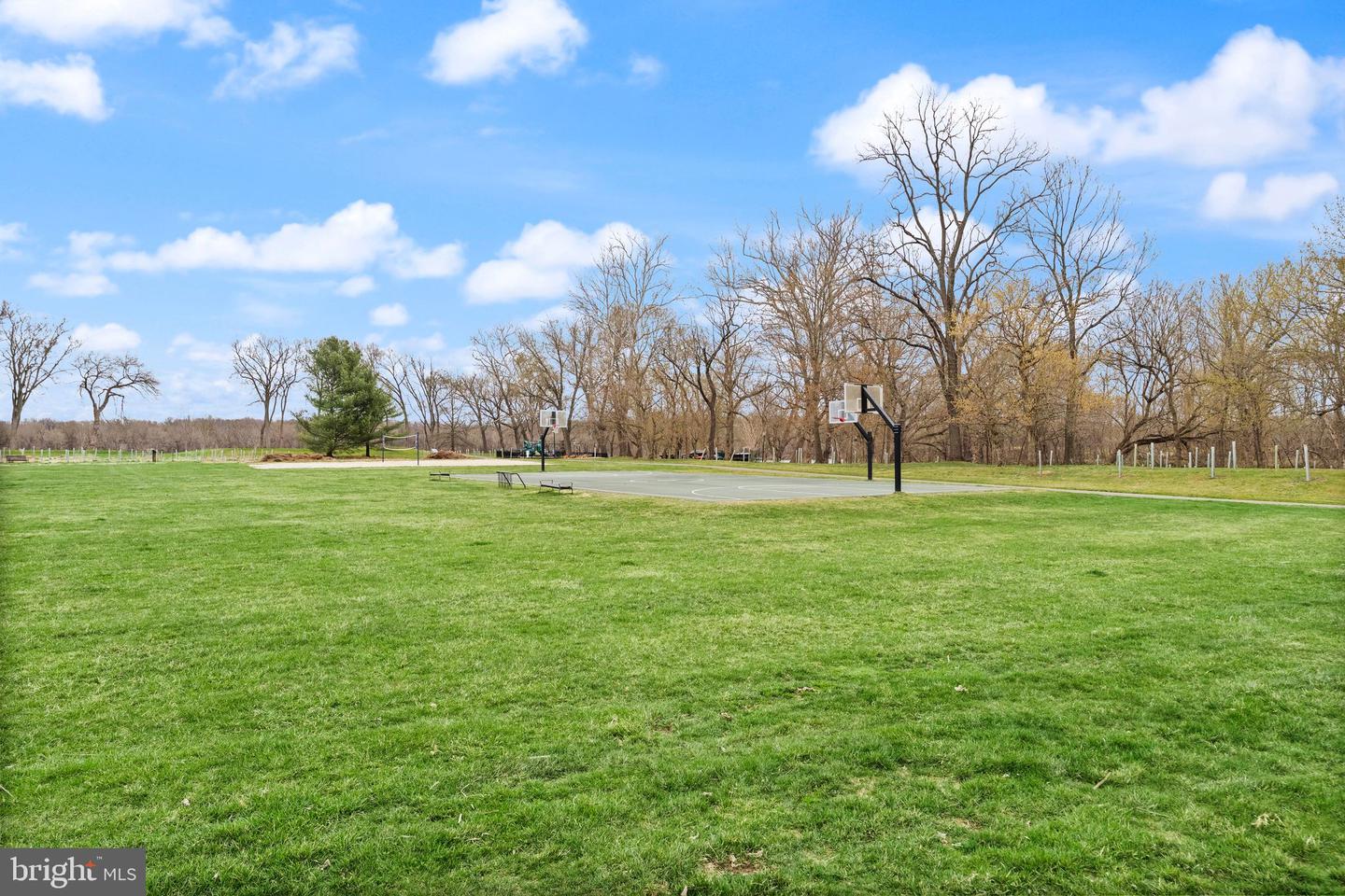18250 GLEN OAK WAY, LEESBURG, Virginia 20176, 5 Bedrooms Bedrooms, ,5 BathroomsBathrooms,Residential,For sale,18250 GLEN OAK WAY,VALO2094852 MLS # VALO2094852