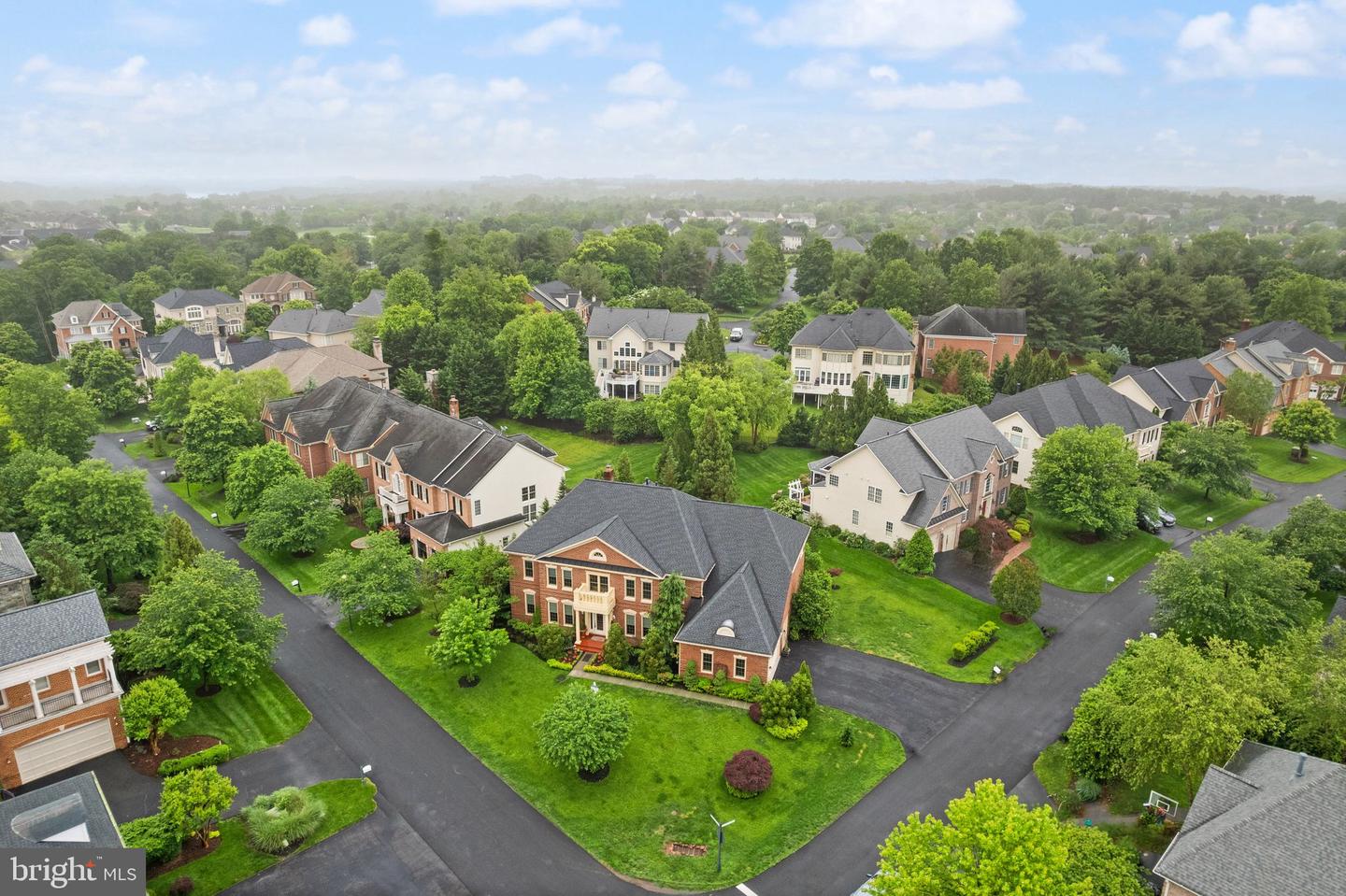 18250 GLEN OAK WAY, LEESBURG, Virginia 20176, 5 Bedrooms Bedrooms, ,5 BathroomsBathrooms,Residential,For sale,18250 GLEN OAK WAY,VALO2094852 MLS # VALO2094852