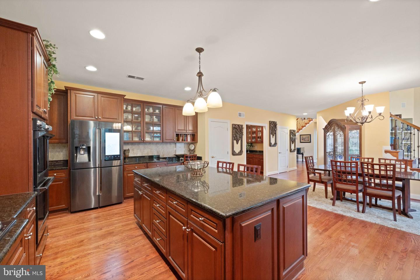 18250 GLEN OAK WAY, LEESBURG, Virginia 20176, 5 Bedrooms Bedrooms, ,5 BathroomsBathrooms,Residential,For sale,18250 GLEN OAK WAY,VALO2094852 MLS # VALO2094852